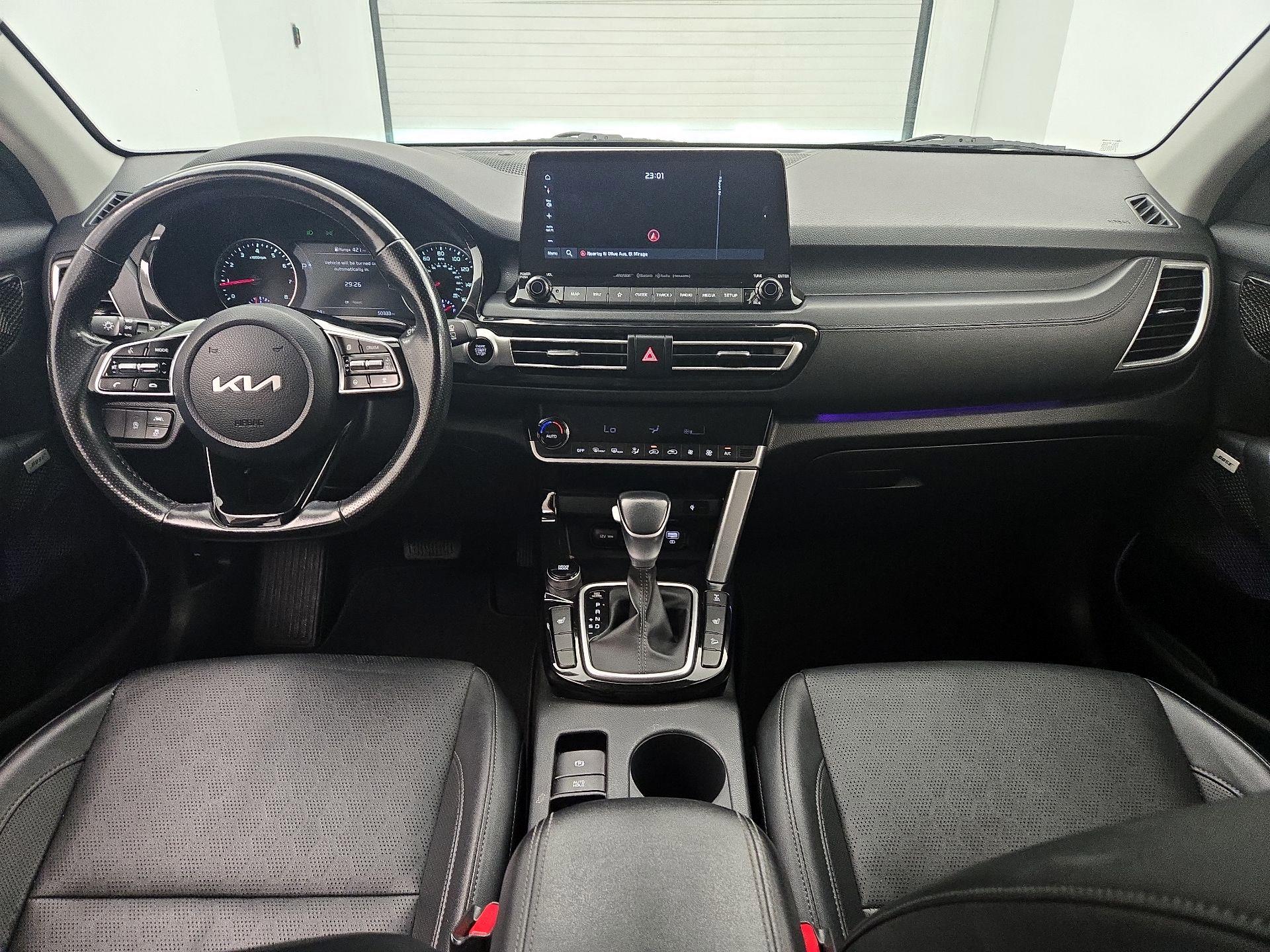 Thumbnail: 2023 Kia Seltos - 9