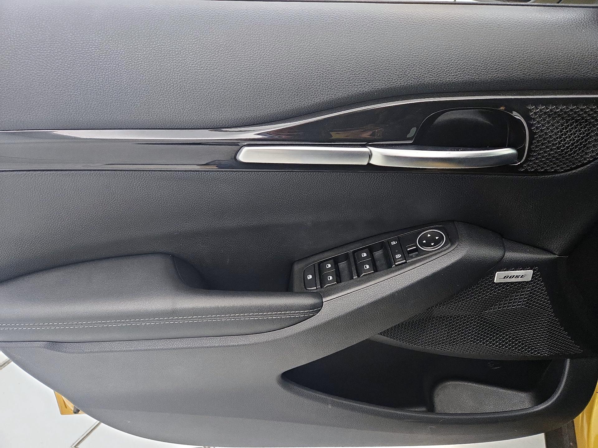 Thumbnail: 2023 Kia Seltos - 12