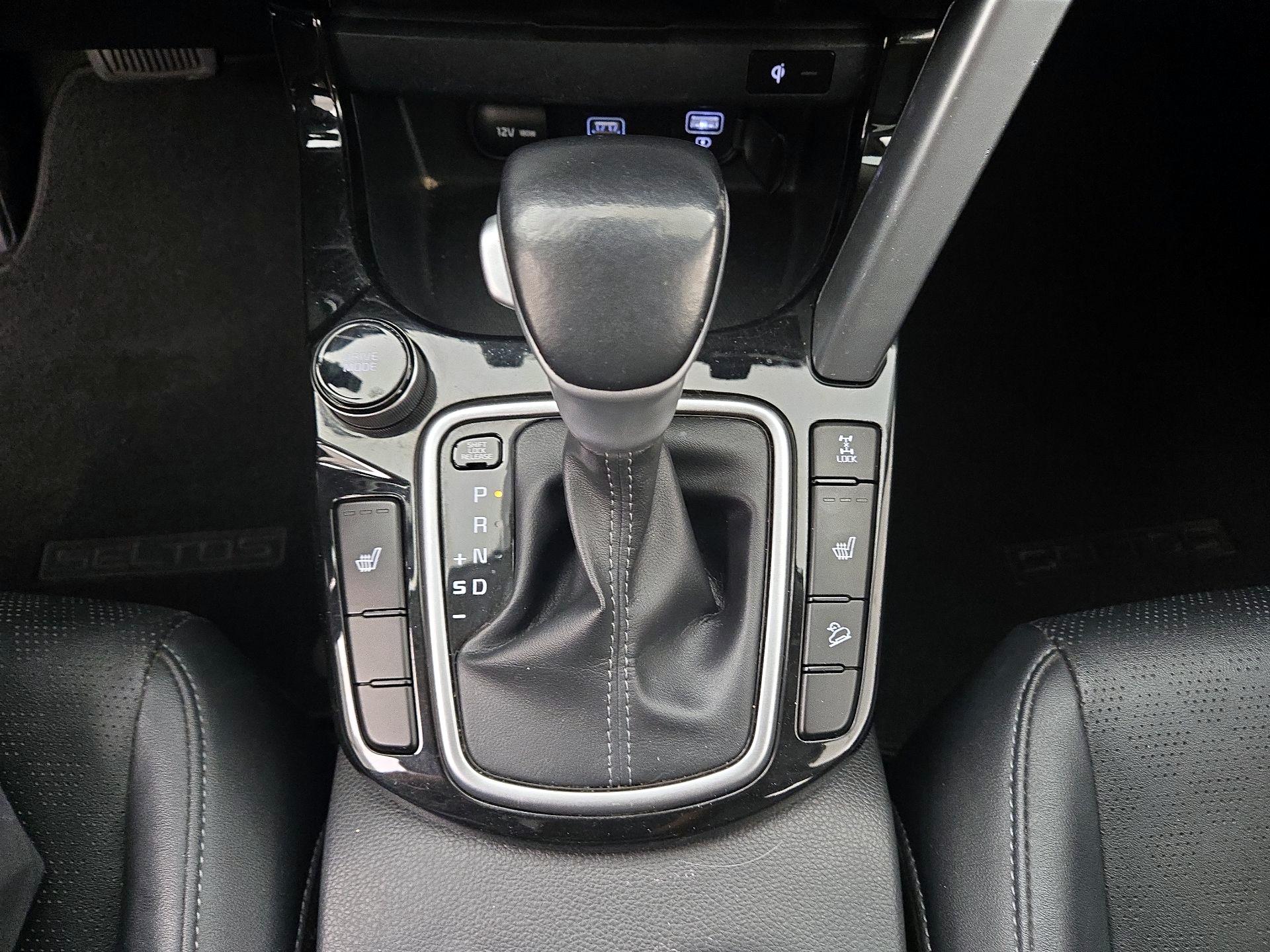 Thumbnail: 2023 Kia Seltos - 18