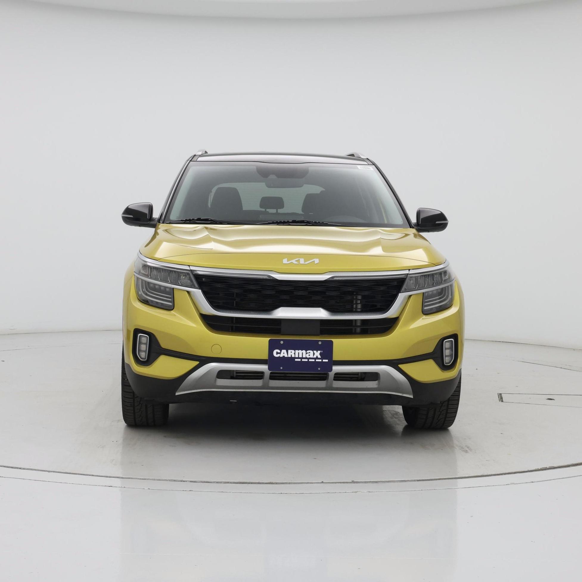 Thumbnail: 2023 Kia Seltos - 5