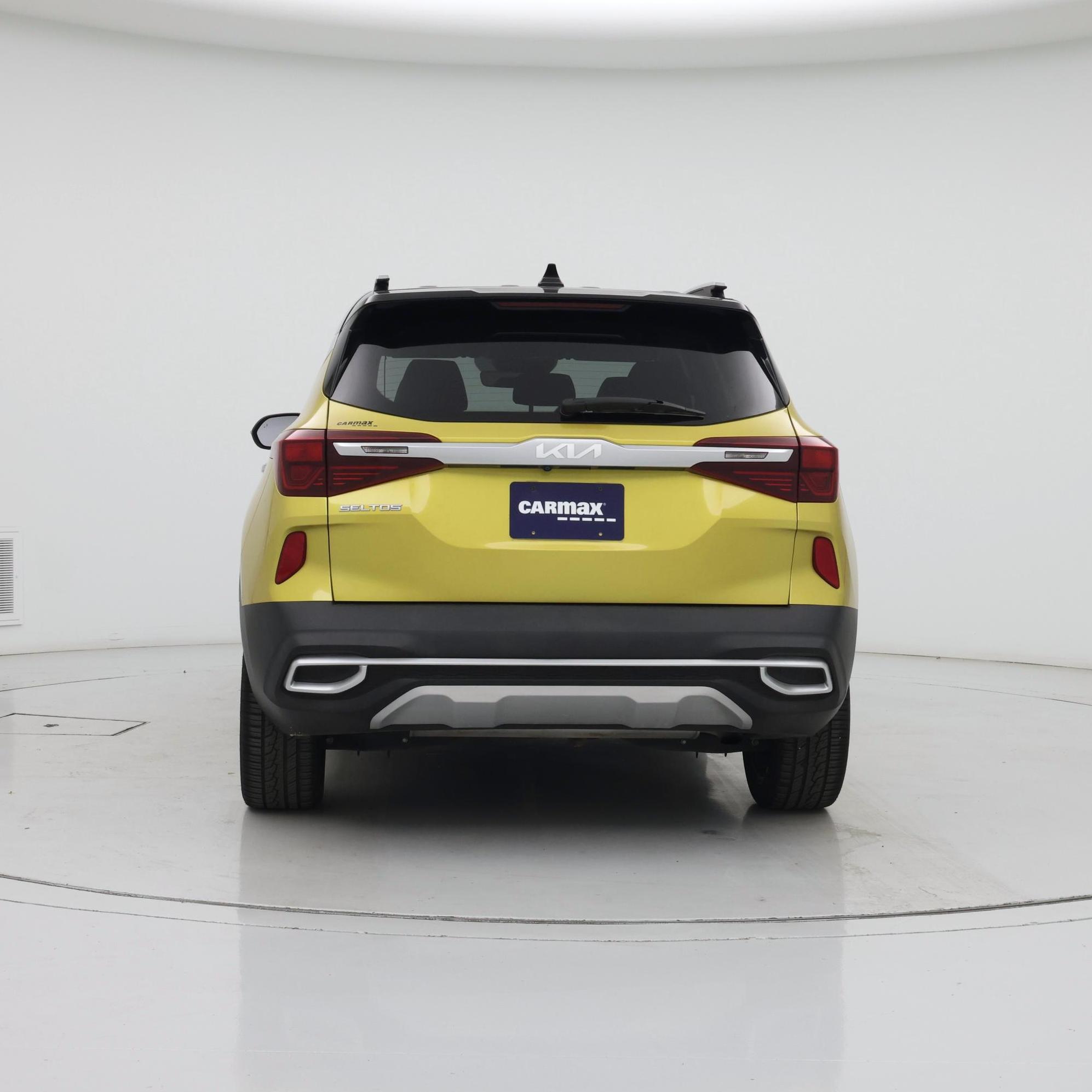 Thumbnail: 2023 Kia Seltos - 6