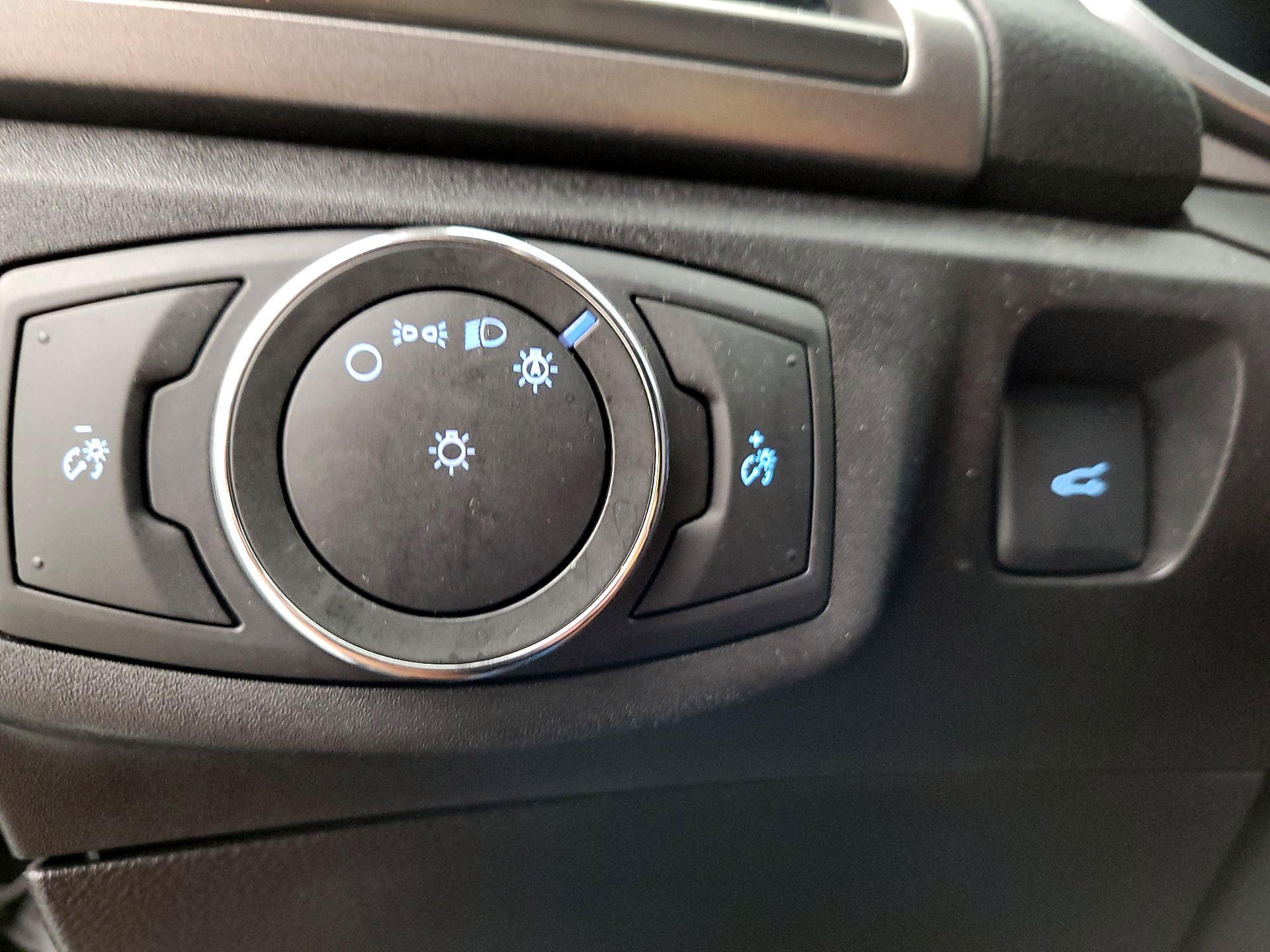 Thumbnail: 2018 Ford Fusion - 13