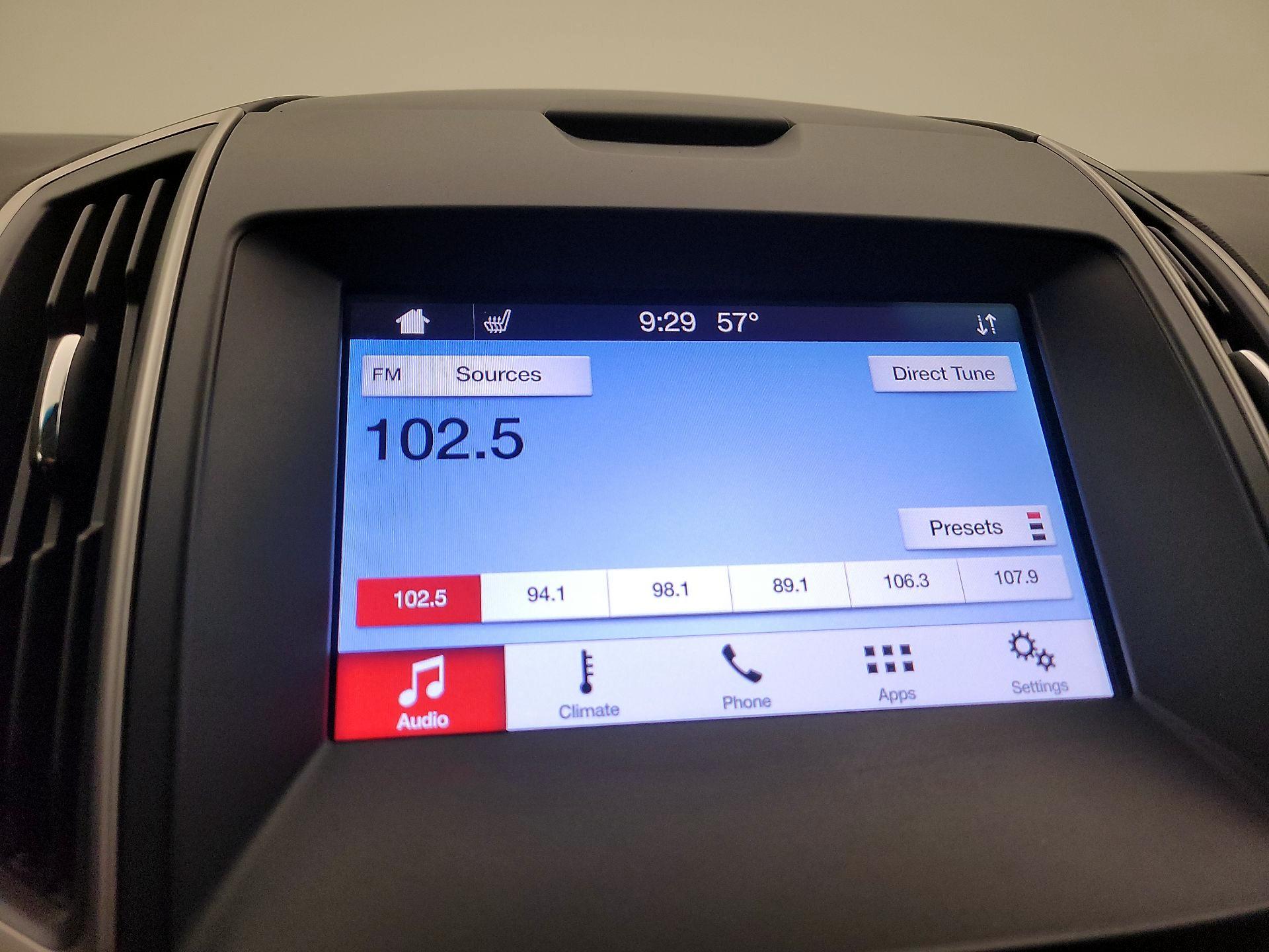 Thumbnail: 2019 Ford Edge - 13