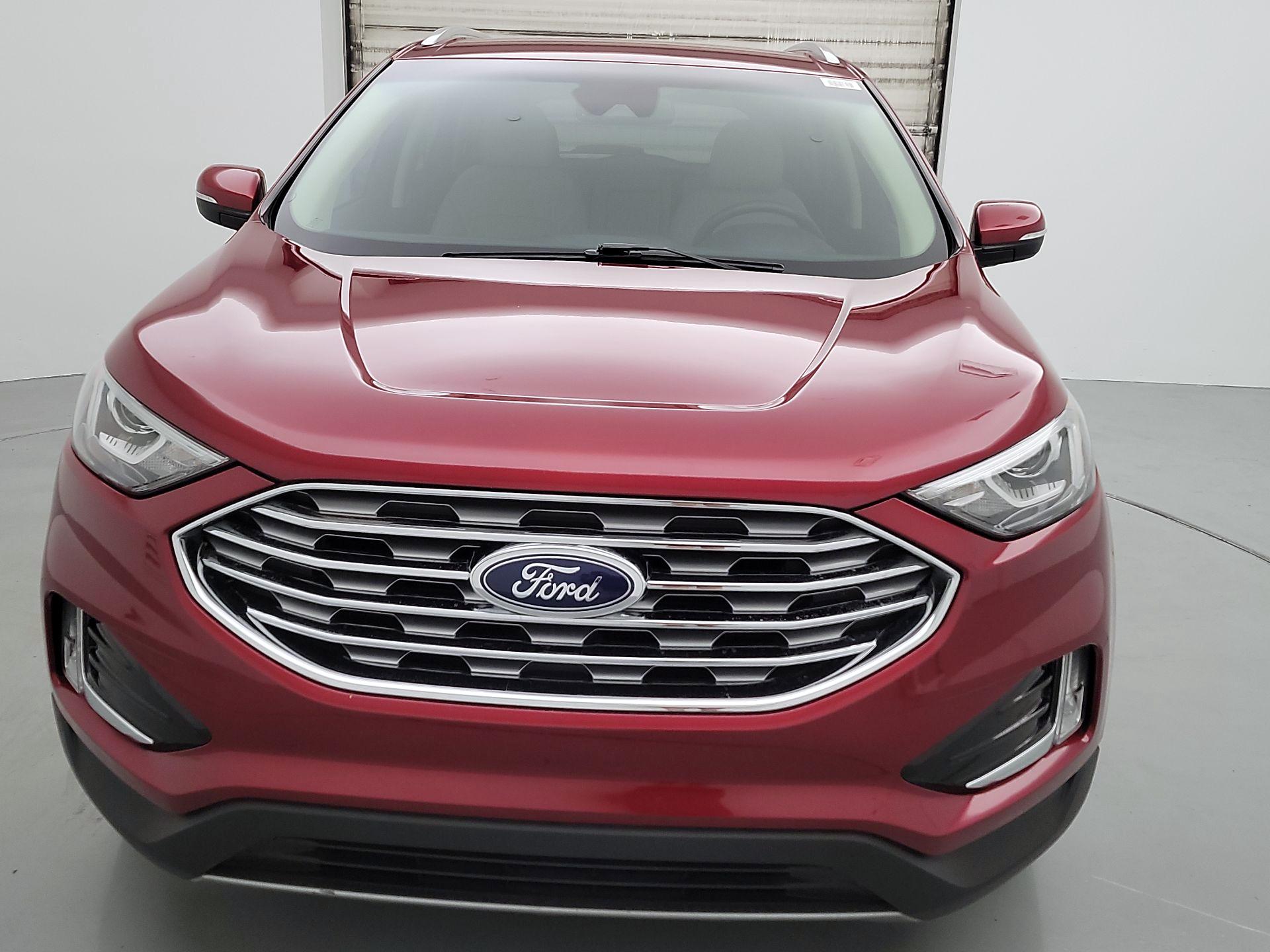 Thumbnail: 2019 Ford Edge - 2