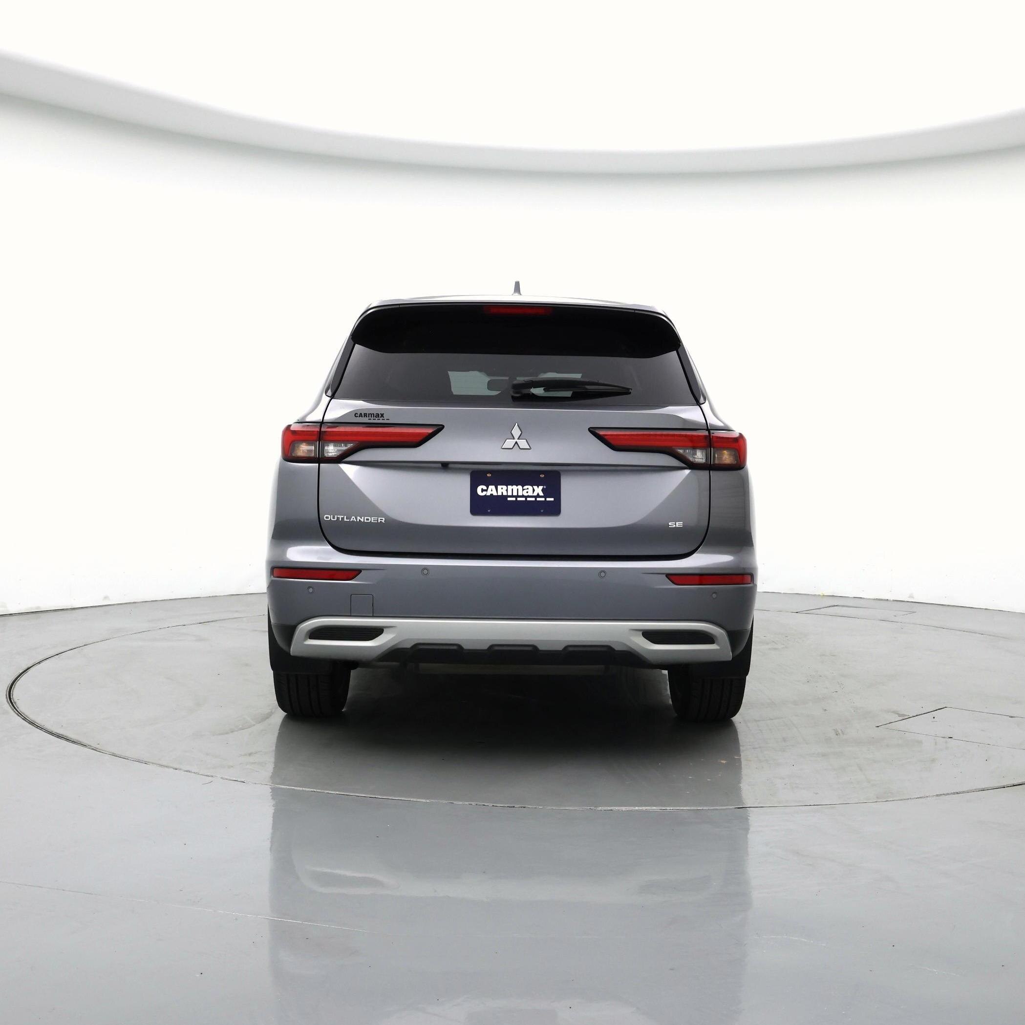 Thumbnail: 2024 Mitsubishi Outlander - 6