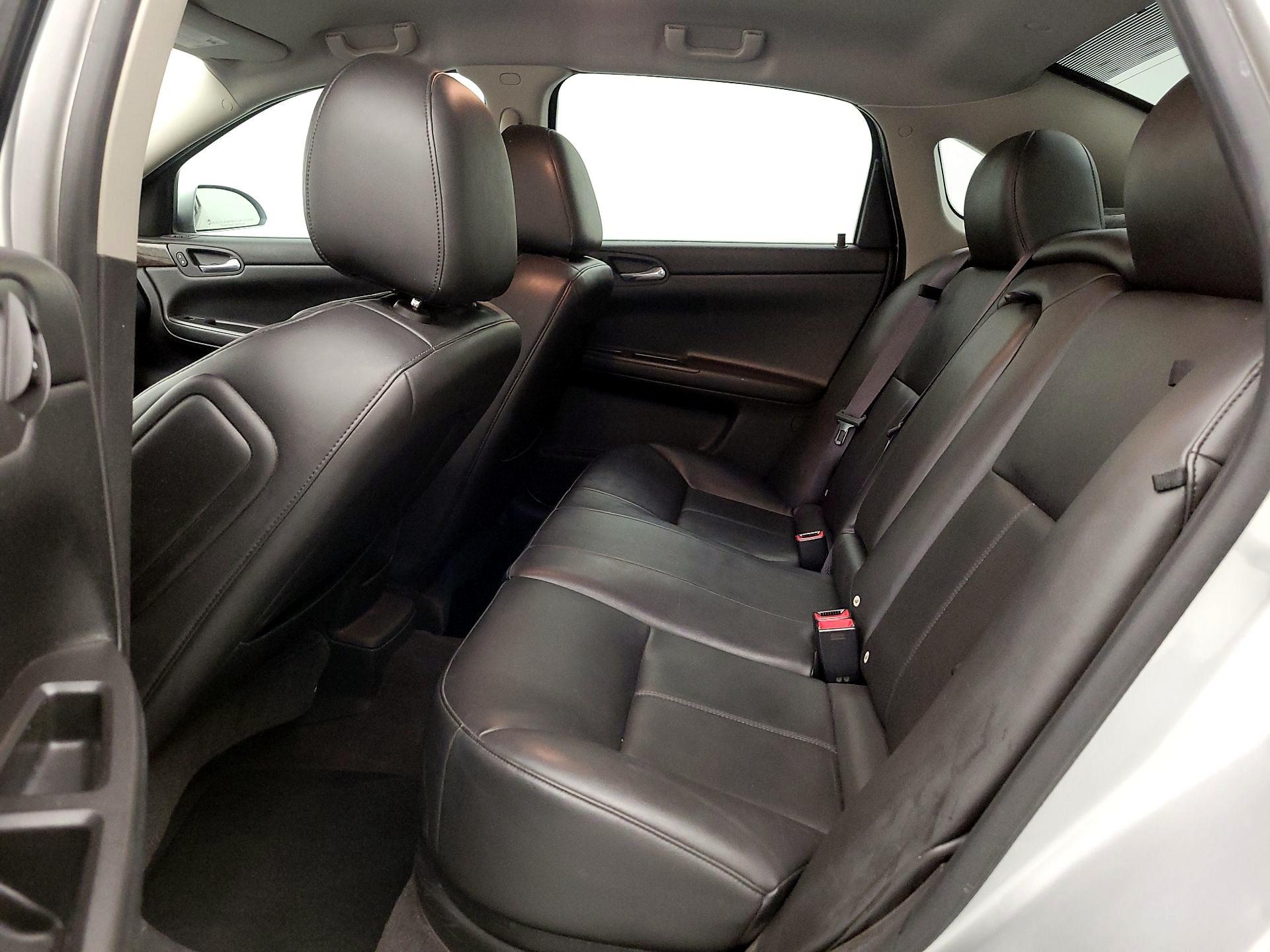 Thumbnail: 2016 Chevrolet Impala - 16