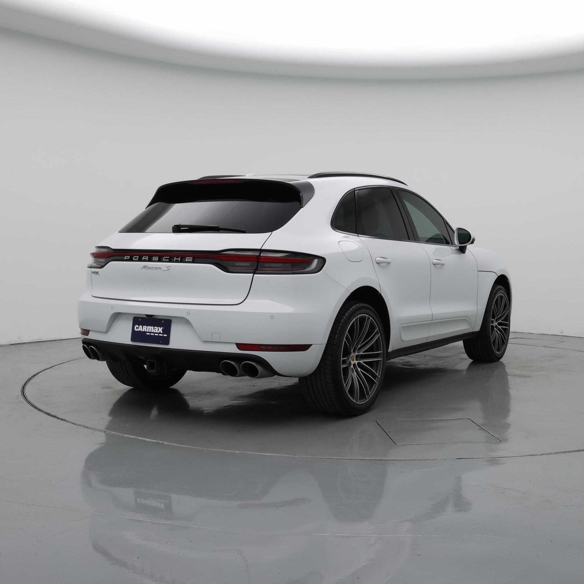Thumbnail: 2020 Porsche Macan - 8