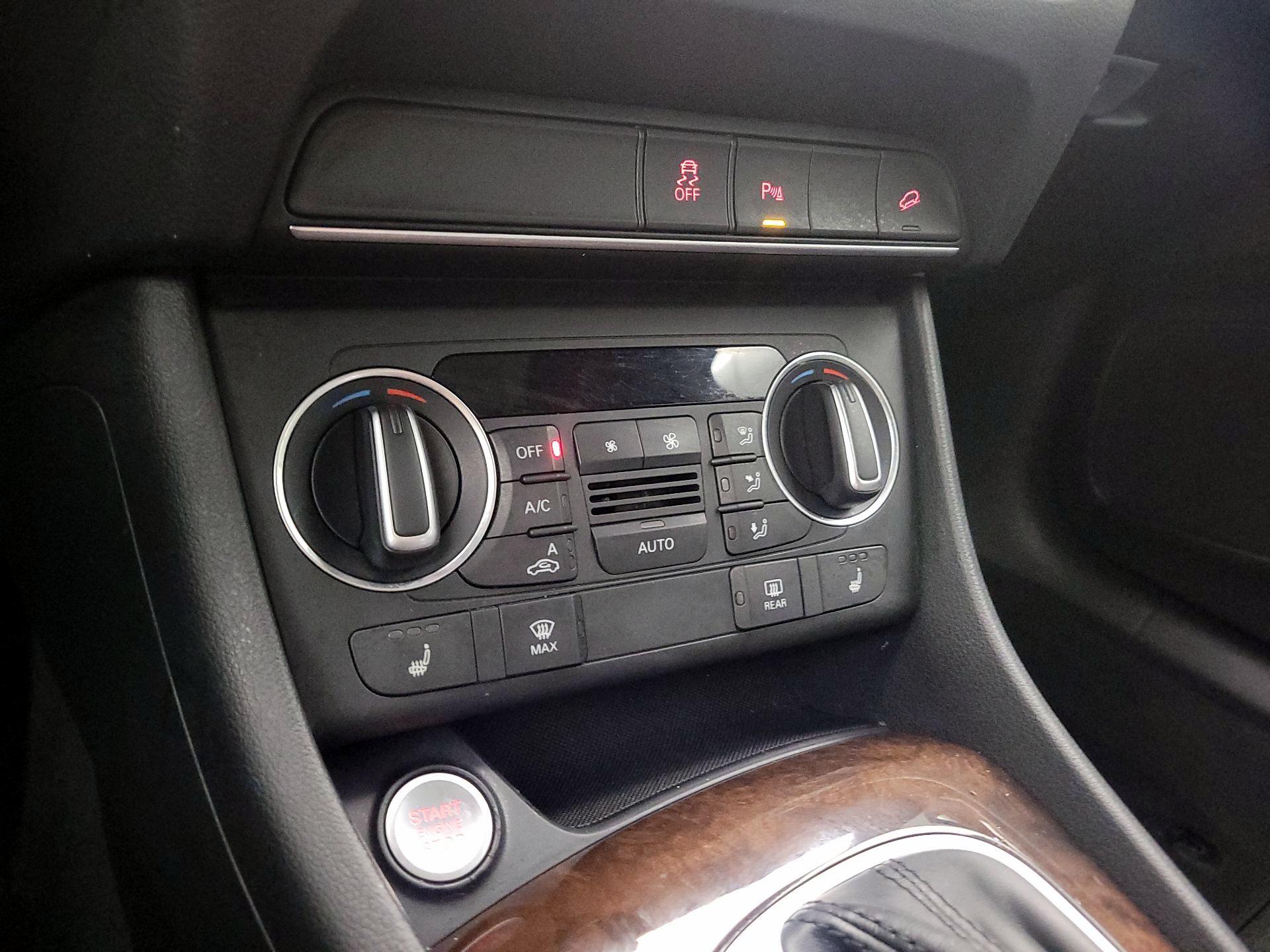 Thumbnail: 2018 Audi Q3 - 17