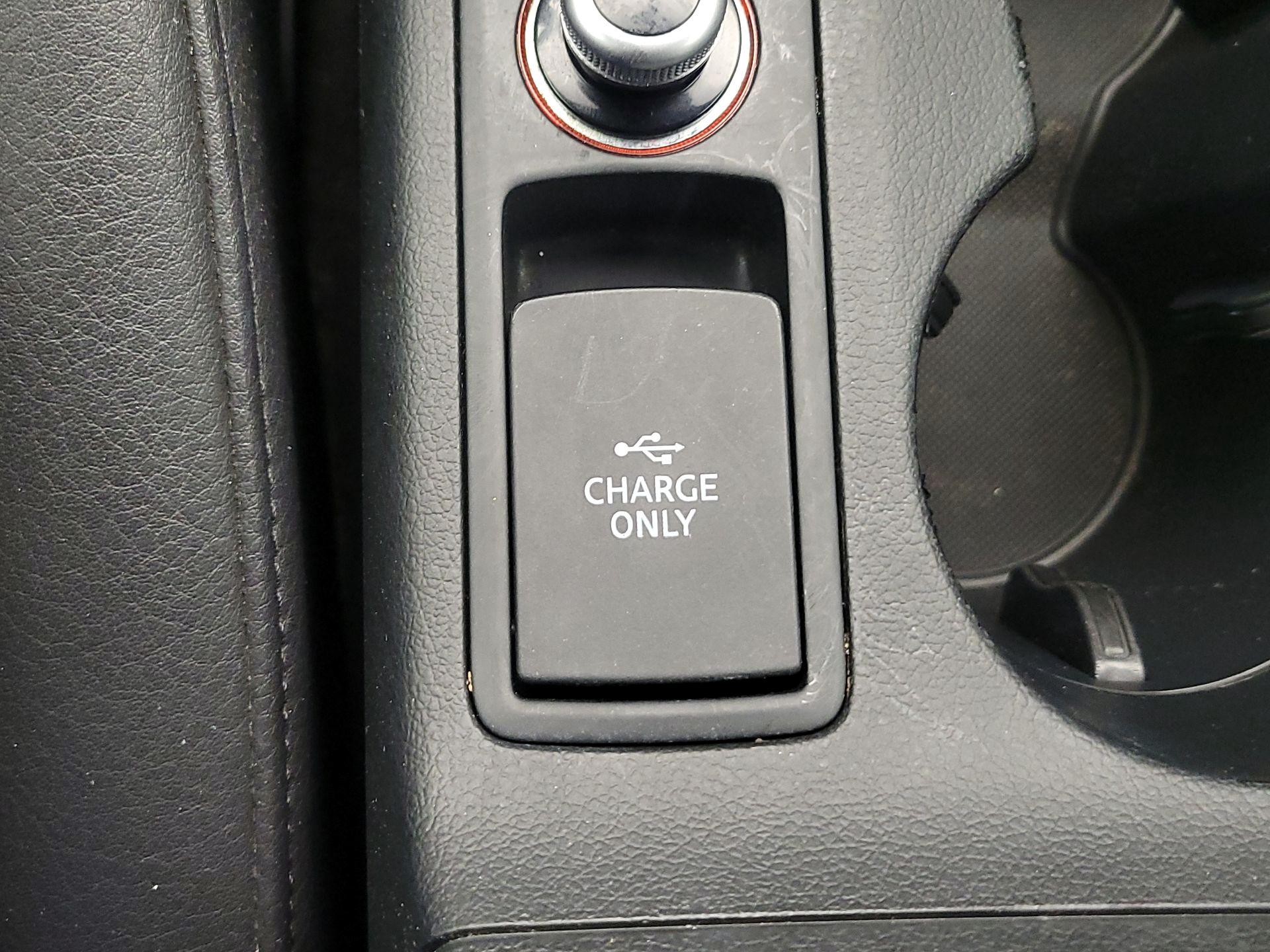 Thumbnail: 2018 Audi Q3 - 19