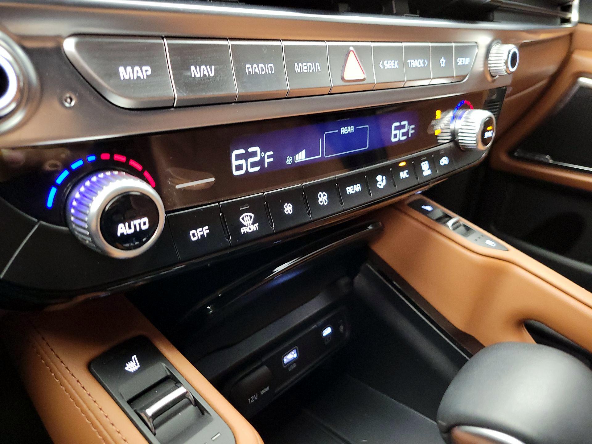 Thumbnail: 2025 Kia Telluride - 17