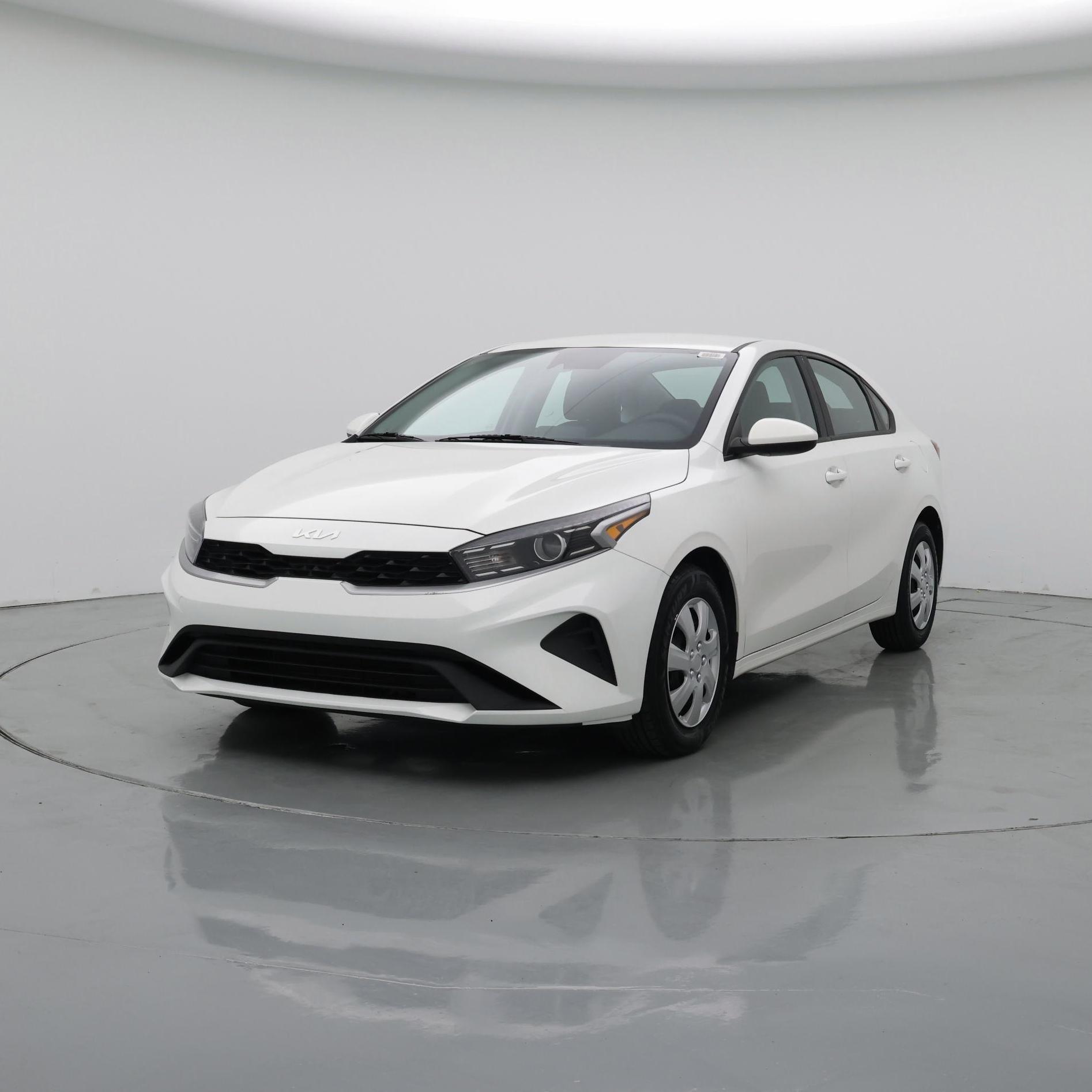 Thumbnail: 2023 Kia Forte - 4