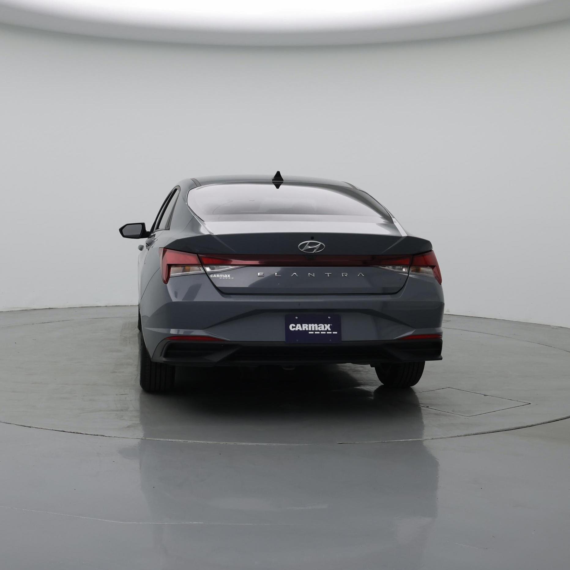 Thumbnail: 2022 Hyundai Elantra - 6