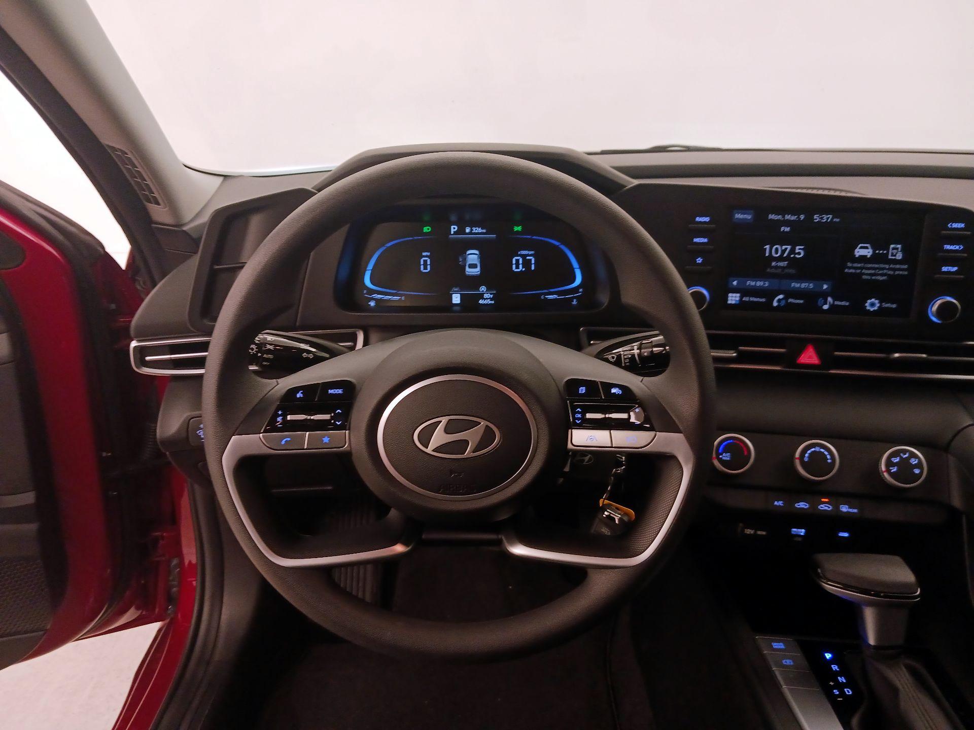 Thumbnail: 2025 Hyundai Elantra - 10