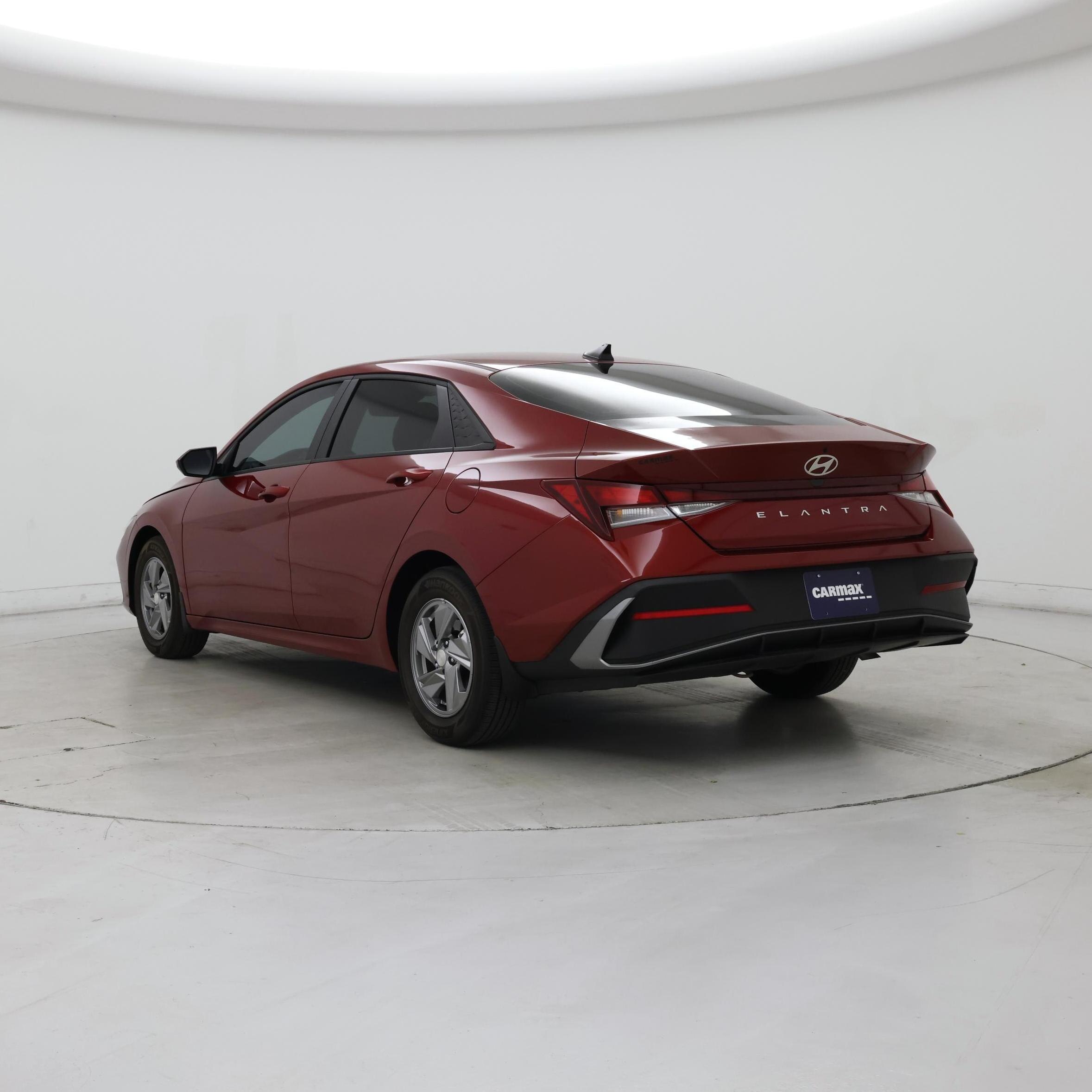 Thumbnail: 2025 Hyundai Elantra - 2