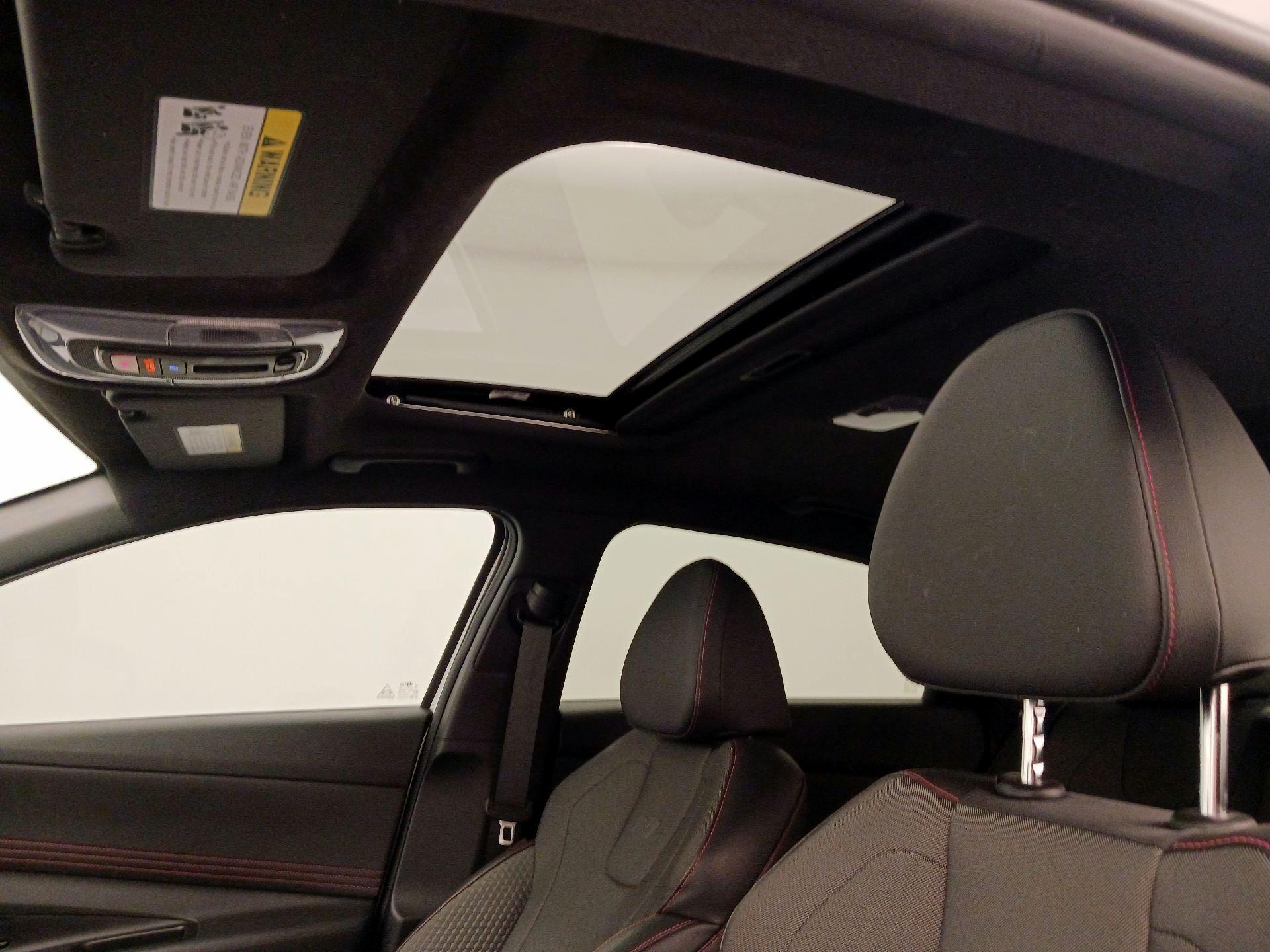 Thumbnail: 2025 Hyundai Elantra - 20