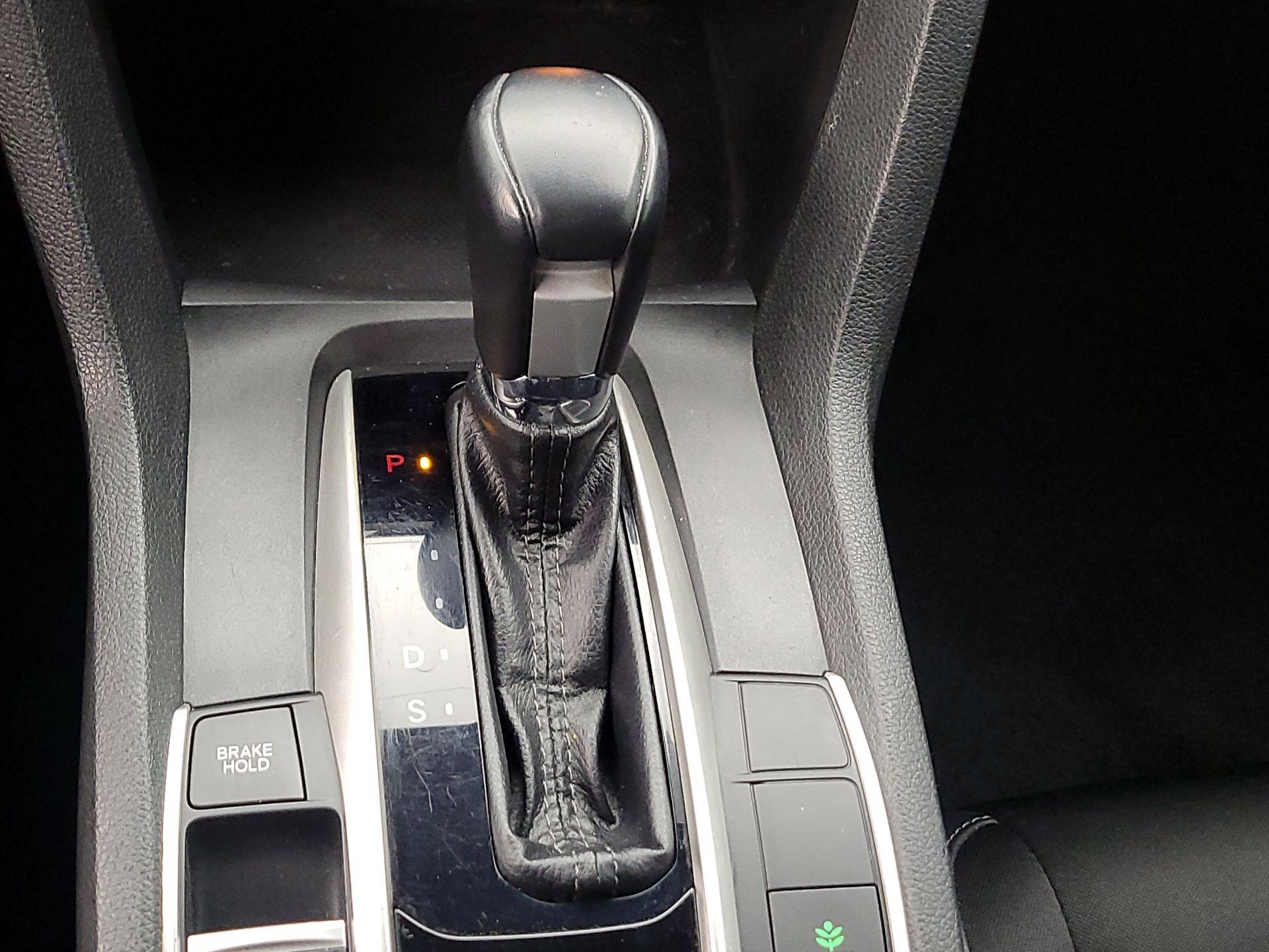 Thumbnail: 2020 Honda Civic - 17