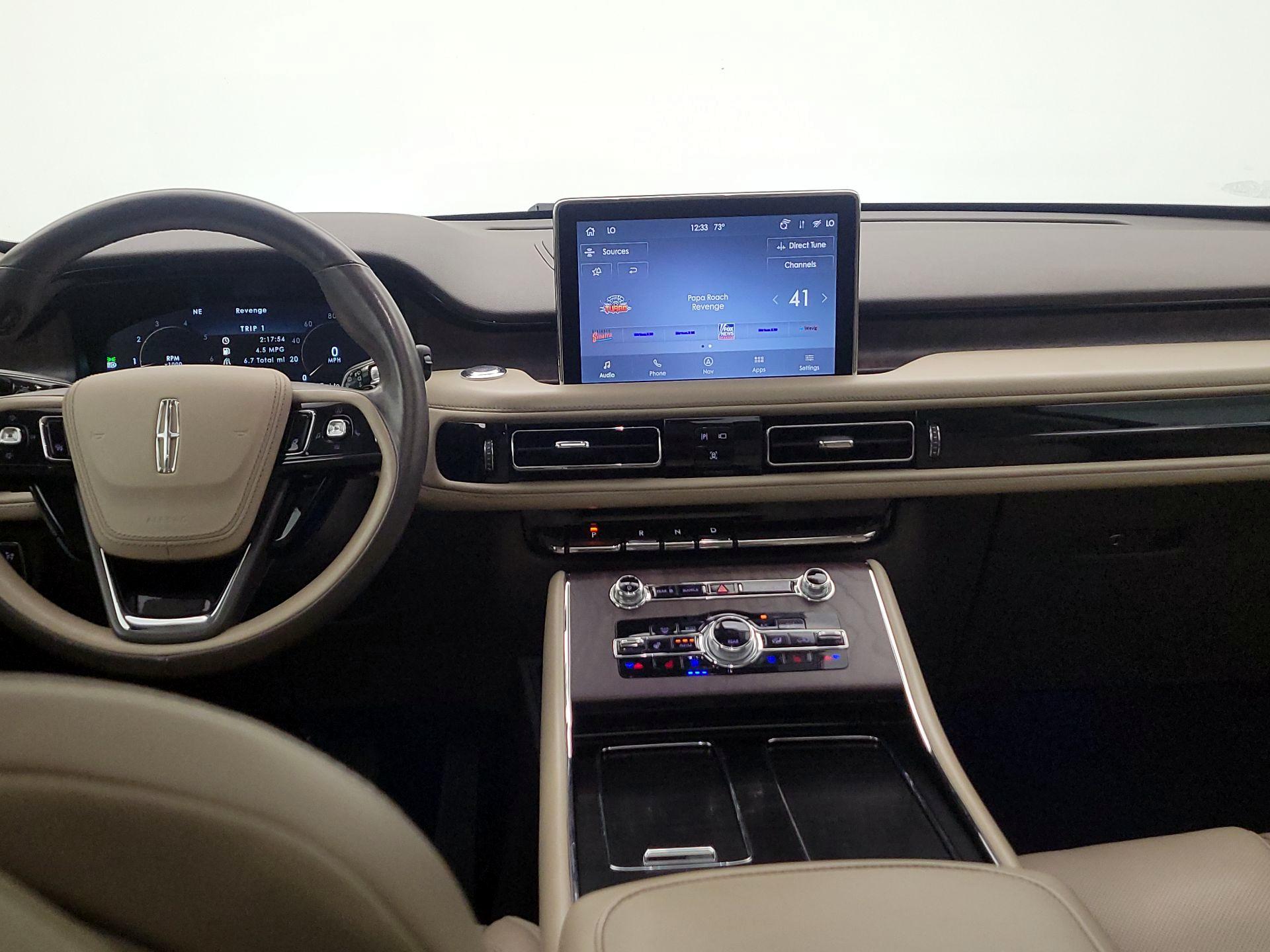 Thumbnail: 2021 Lincoln Aviator - 9