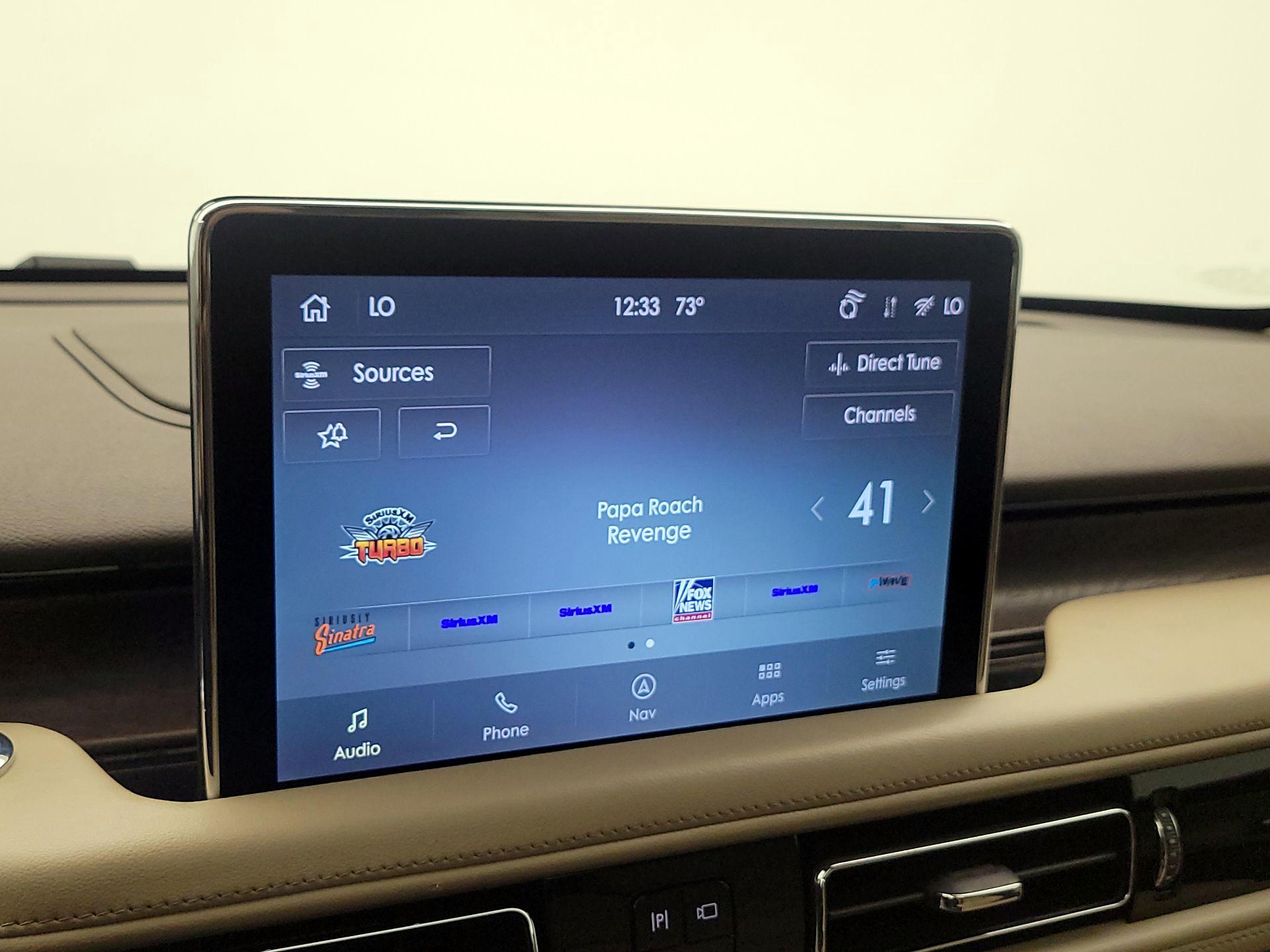 Thumbnail: 2021 Lincoln Aviator - 15