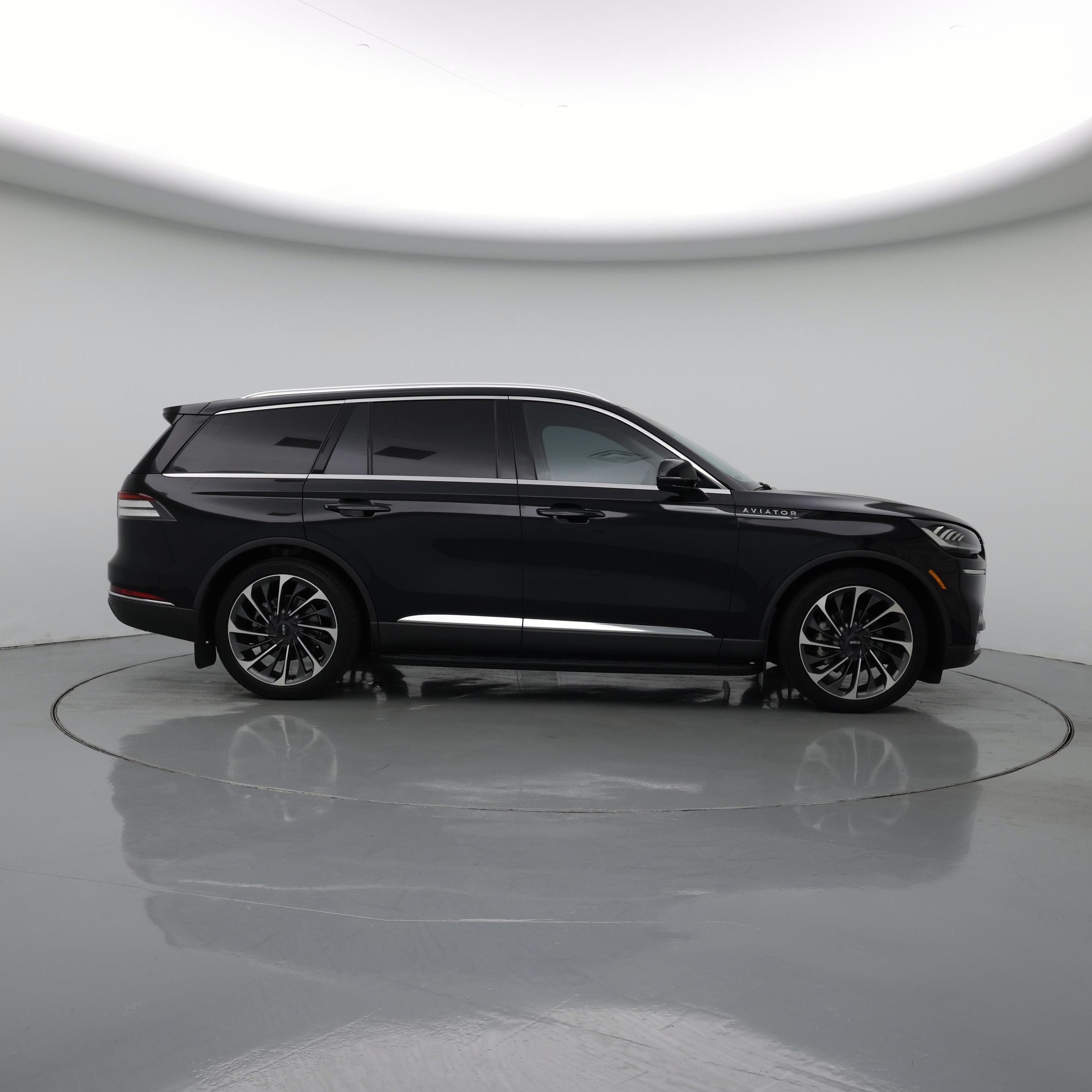Thumbnail: 2021 Lincoln Aviator - 7