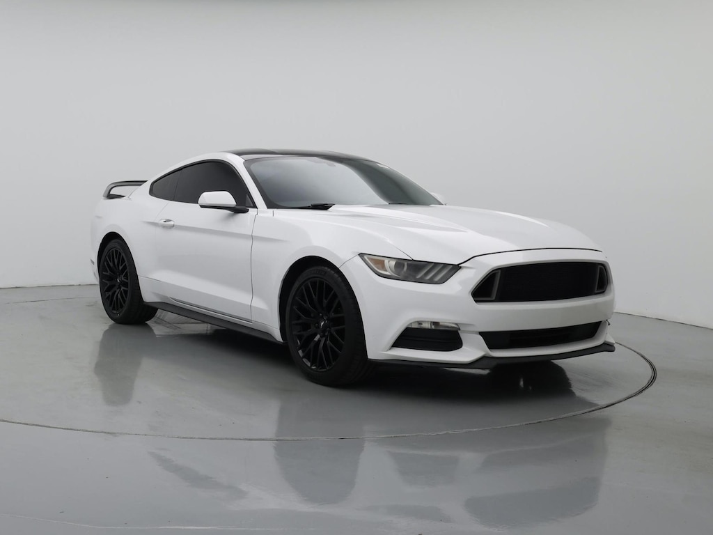 2017 Ford Mustang V6 Coupe RWD