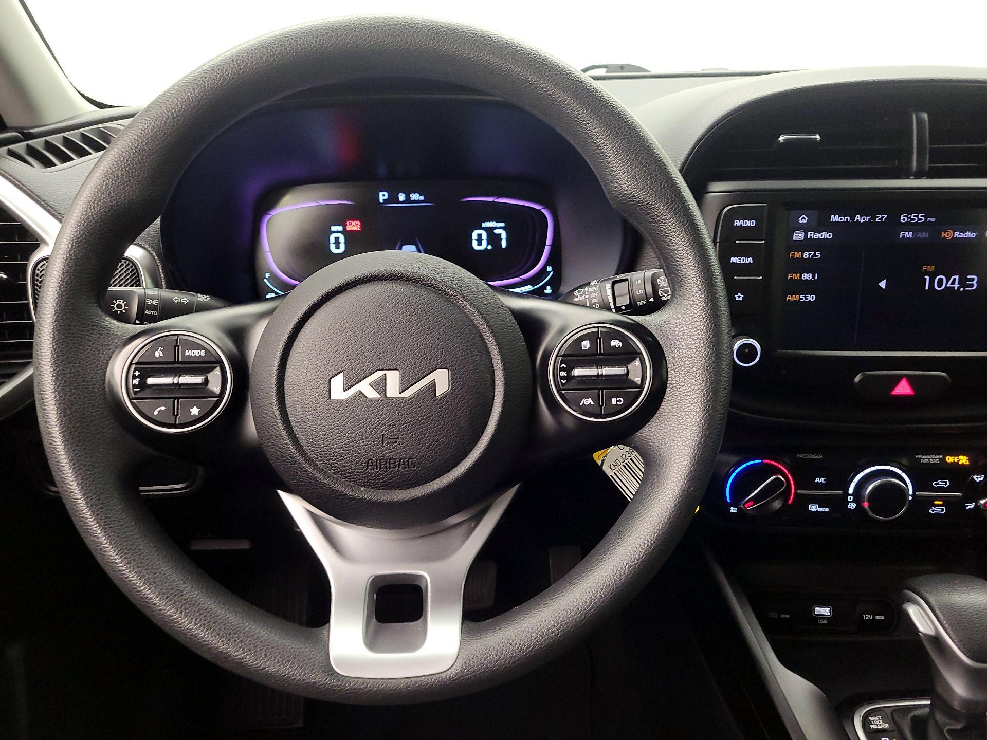 Thumbnail: 2023 Kia Soul - 10