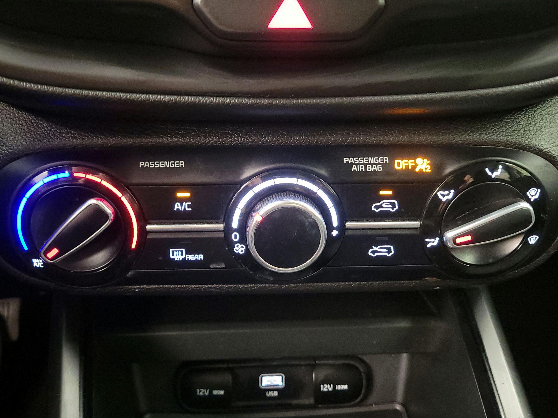 Thumbnail: 2023 Kia Soul - 16