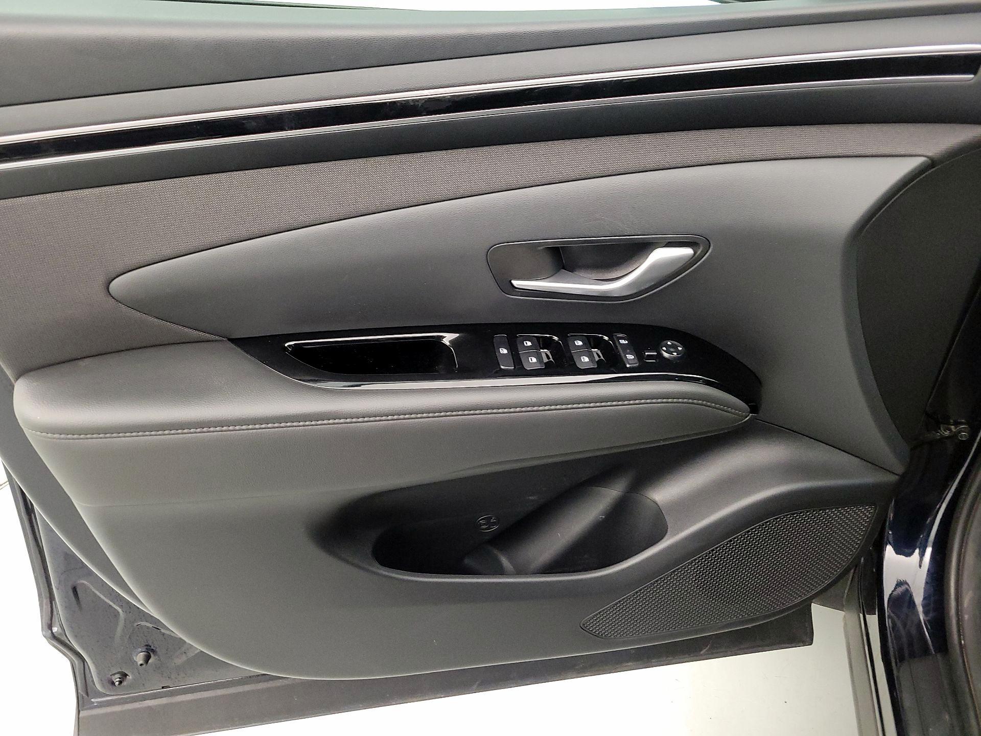 Thumbnail: 2023 Hyundai Tucson - 12