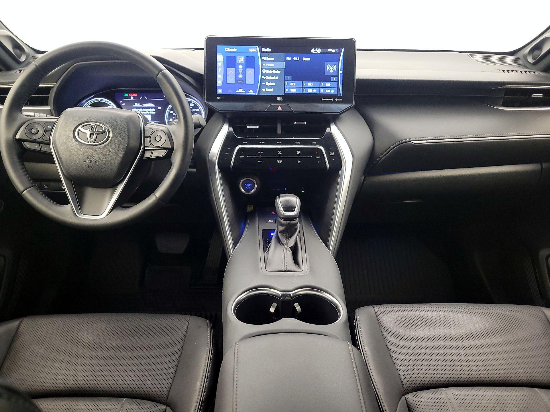 Thumbnail: 2022 Toyota Venza - 9