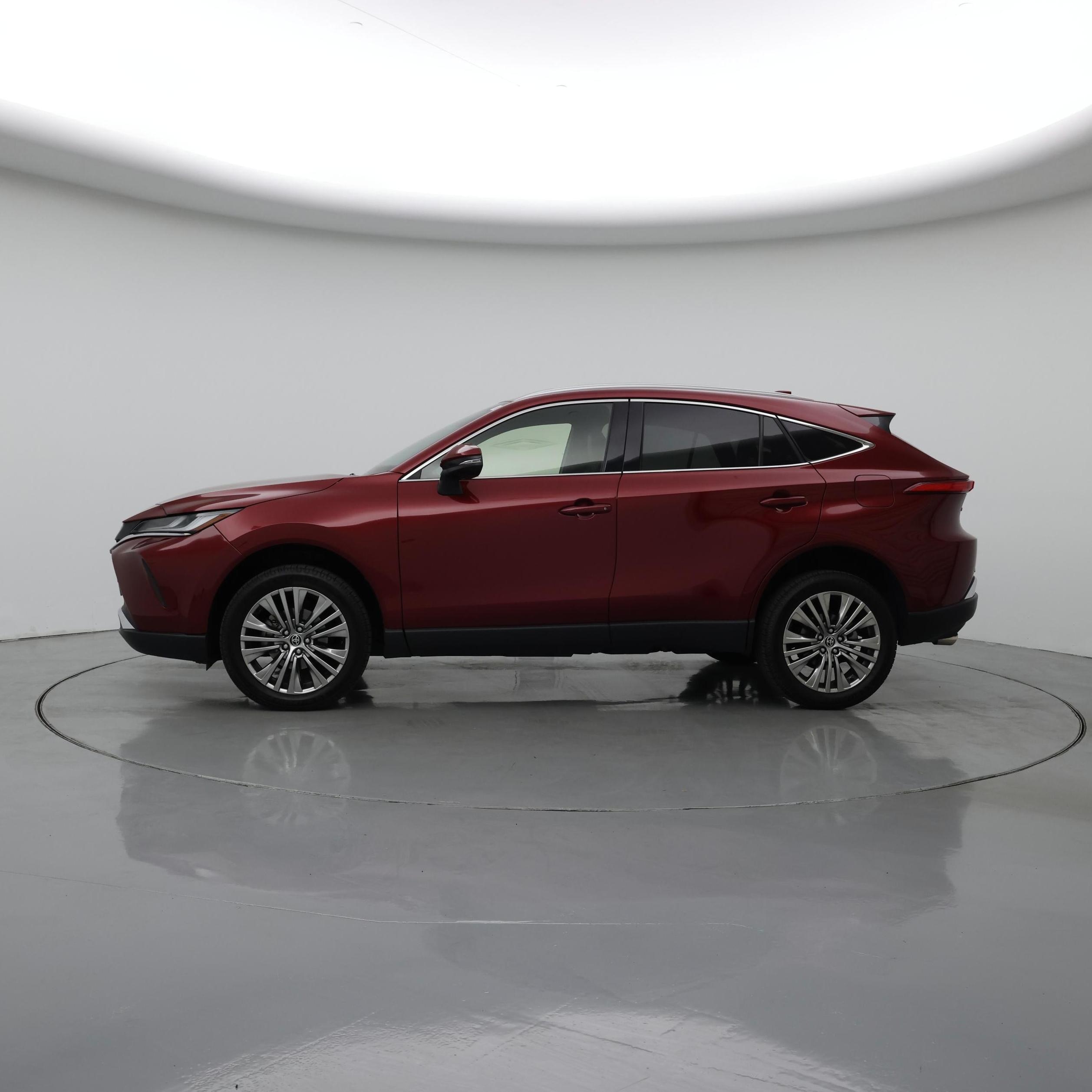Thumbnail: 2022 Toyota Venza - 3