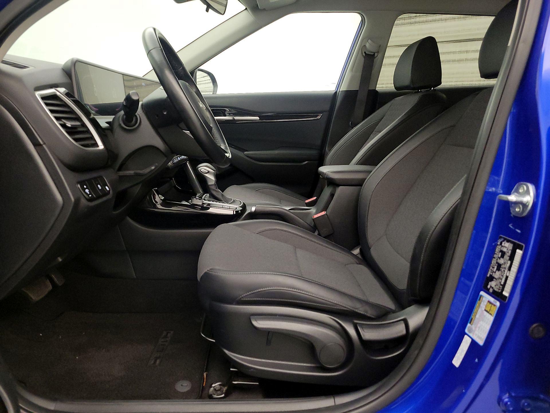 Thumbnail: 2025 Kia Seltos - 11