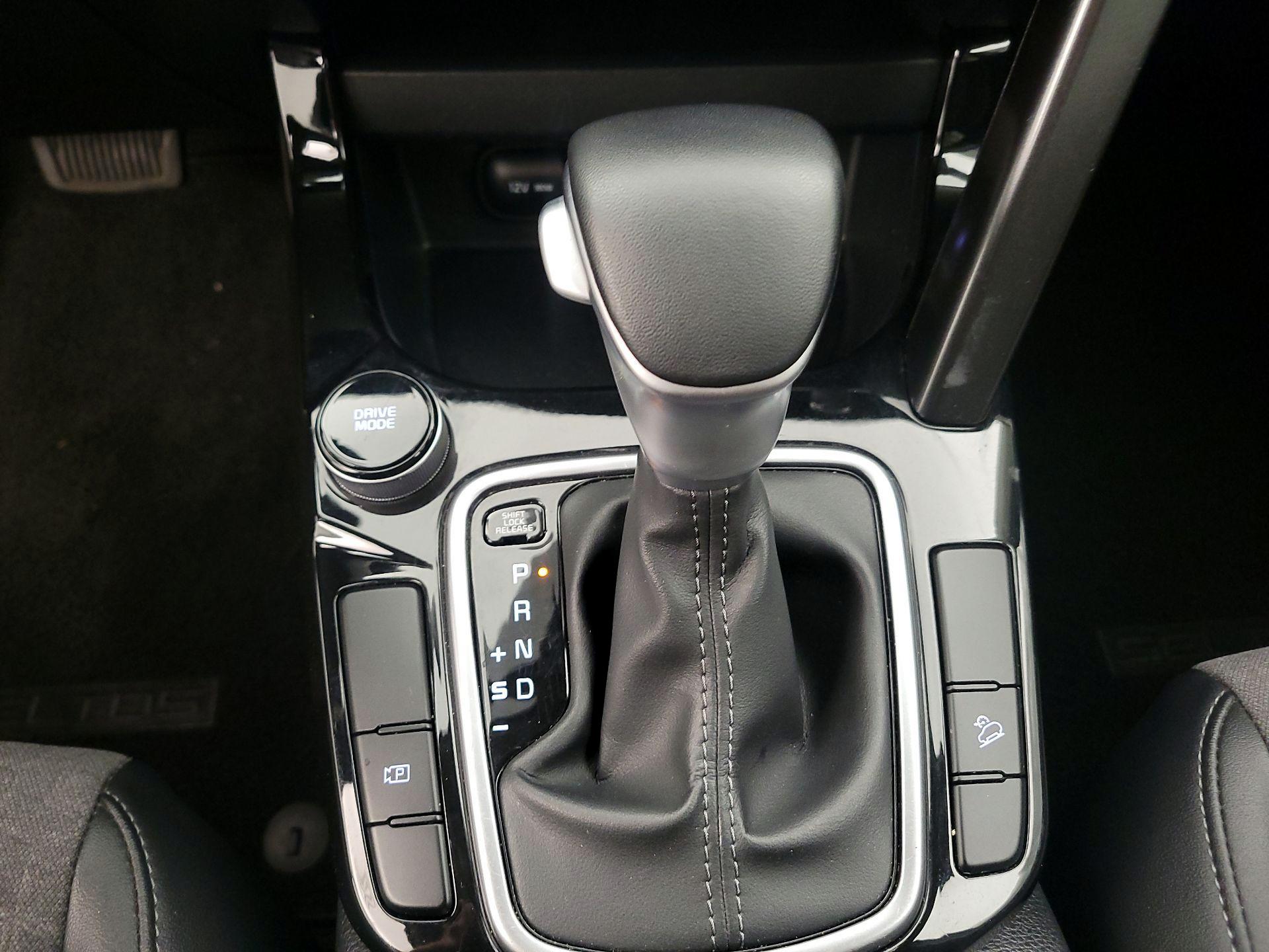 Thumbnail: 2025 Kia Seltos - 18