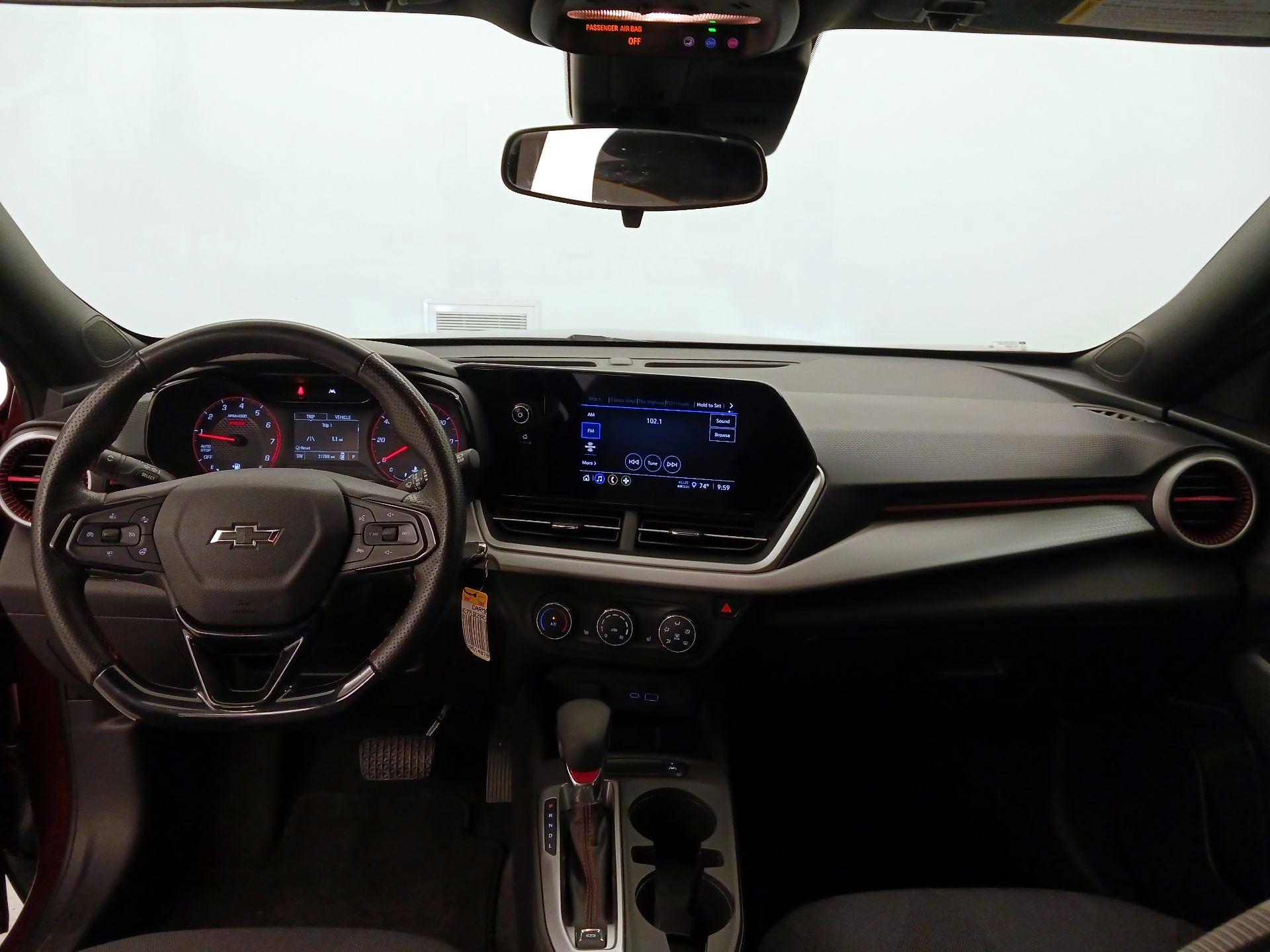 Thumbnail: 2024 Chevrolet Trax - 9