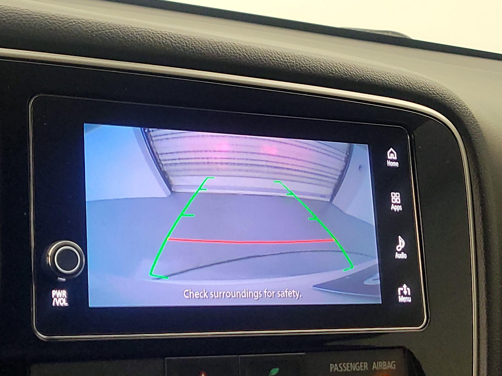 Thumbnail: 2018 Mitsubishi Outlander - 14