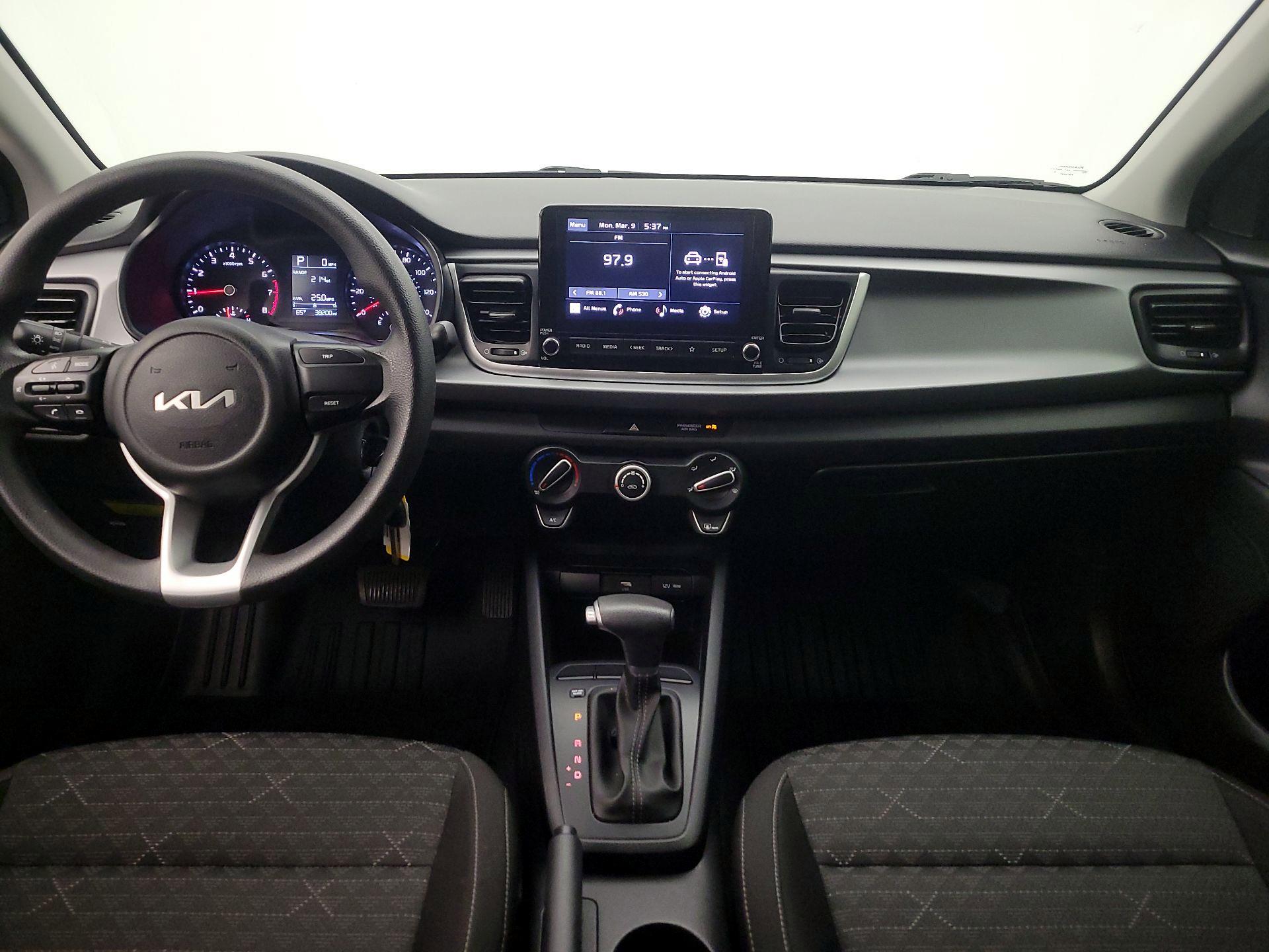 Thumbnail: 2023 Kia Rio - 9