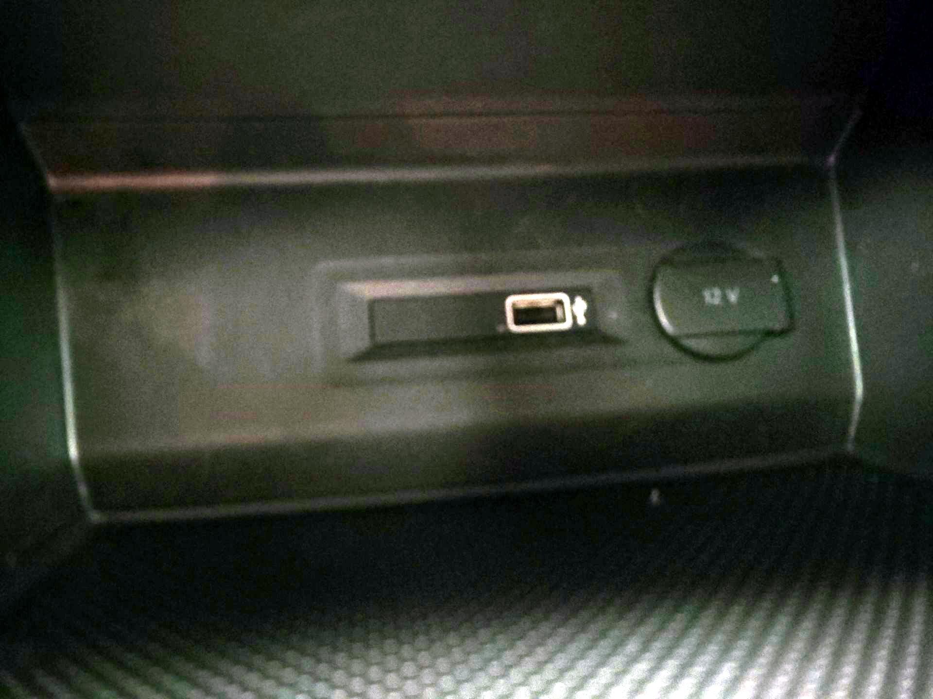 Thumbnail: 2018 Volkswagen Atlas - 18