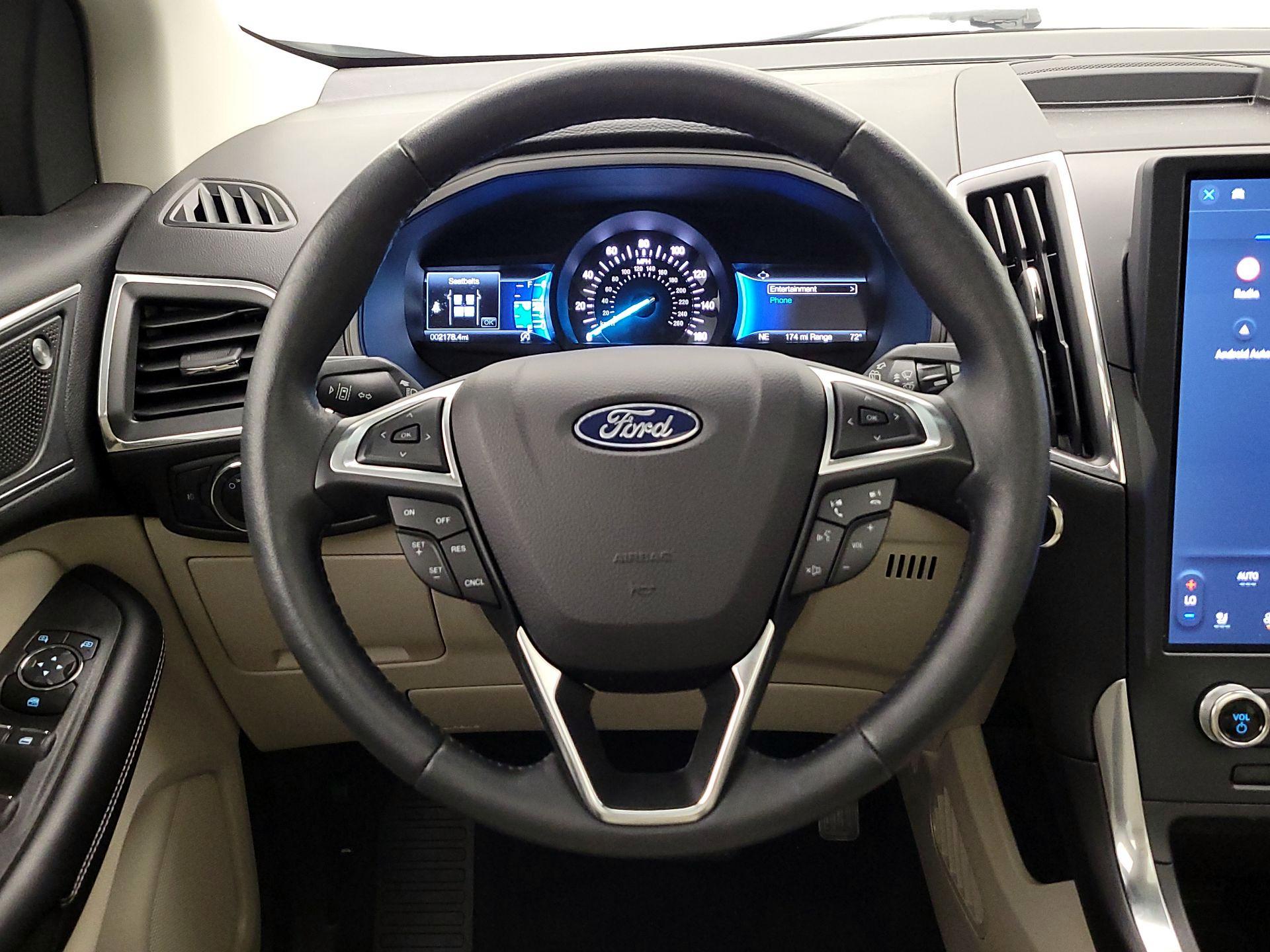 Thumbnail: 2023 Ford Edge - 10