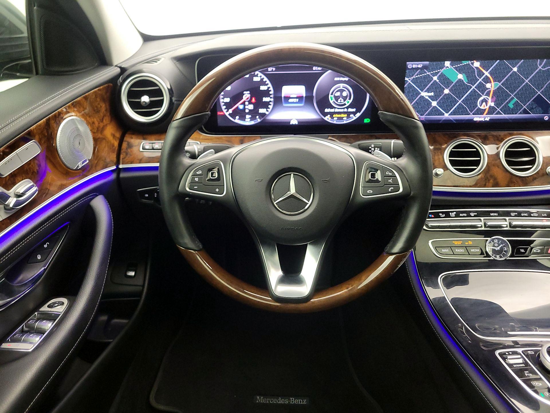 Thumbnail: 2018 Mercedes-Benz E-Class - 10