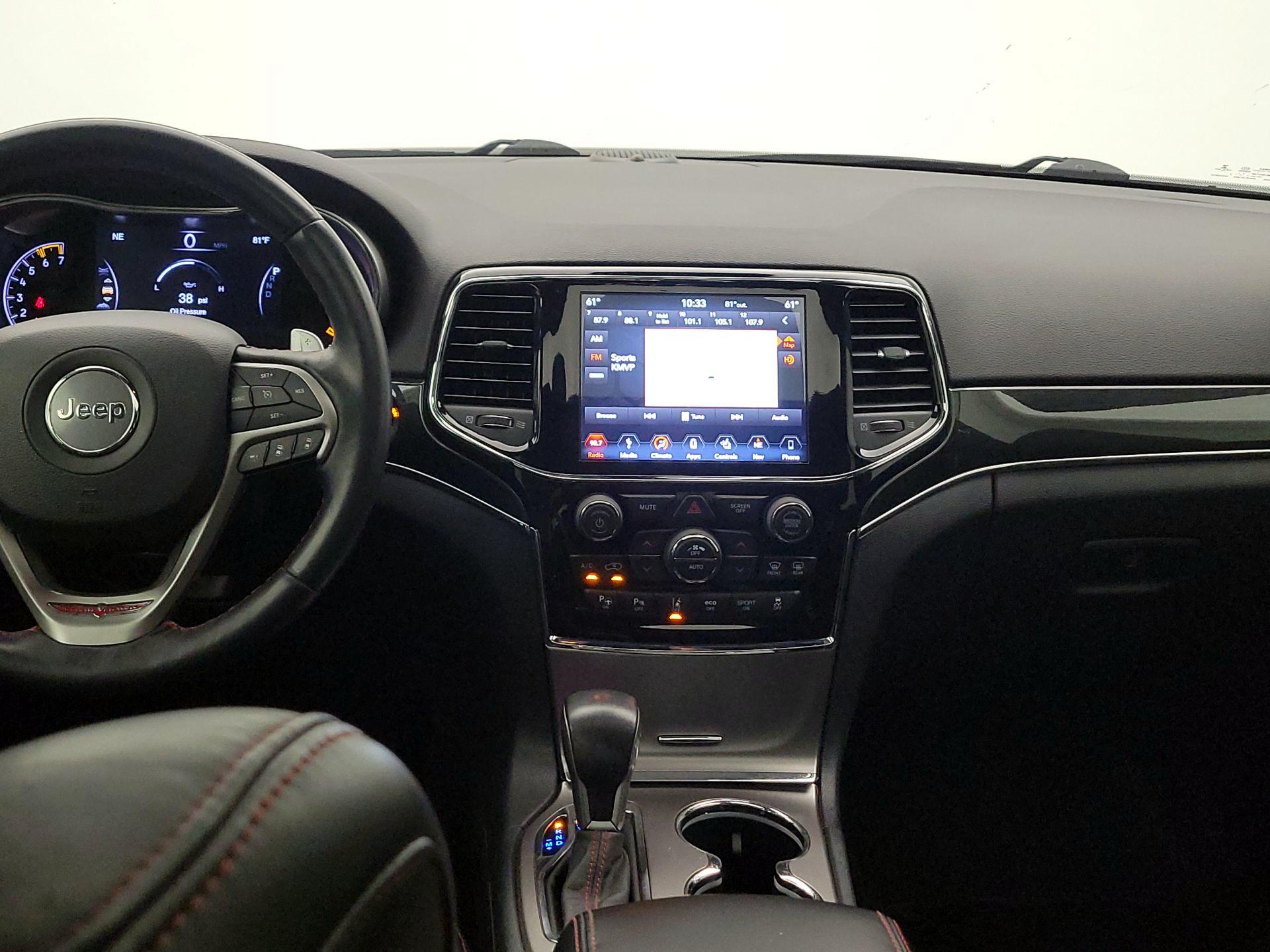 Thumbnail: 2019 Jeep Grand Cherokee - 9