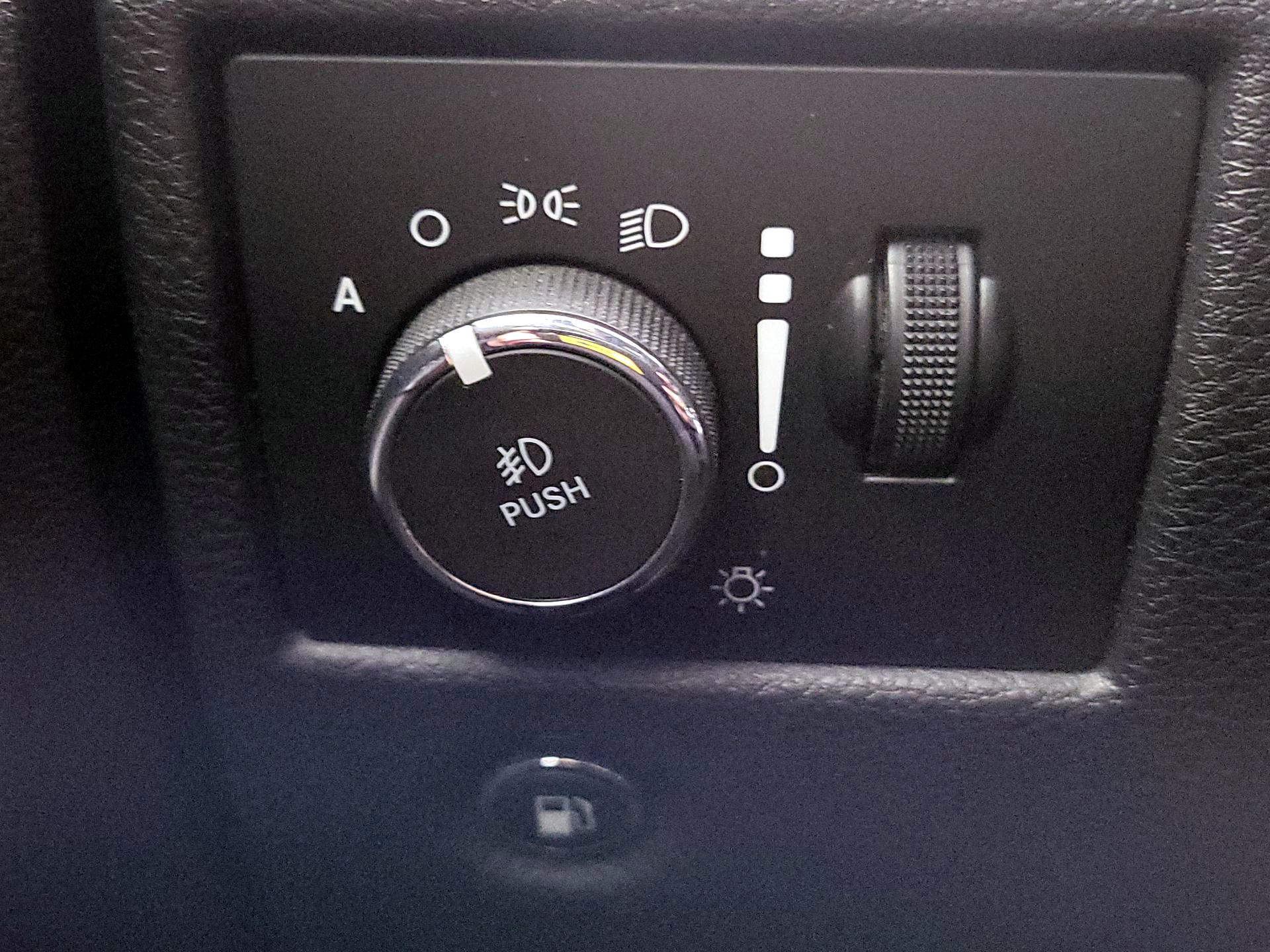 Thumbnail: 2019 Jeep Grand Cherokee - 13