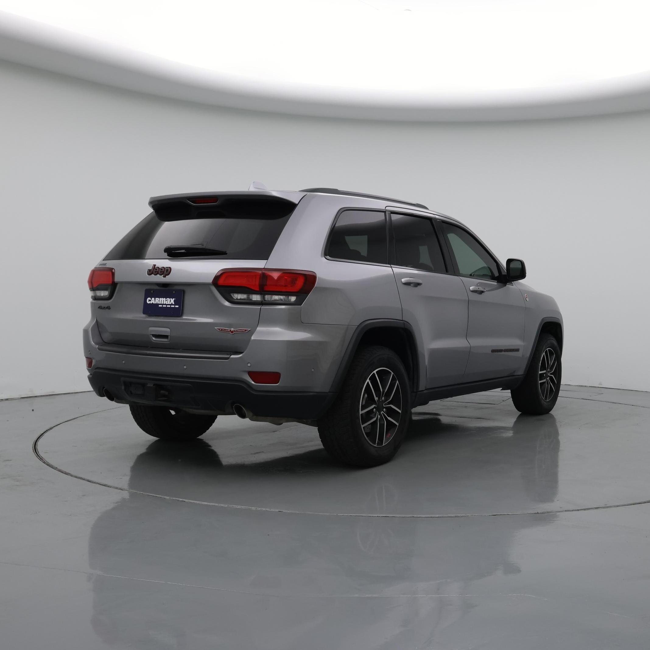 Thumbnail: 2019 Jeep Grand Cherokee - 8