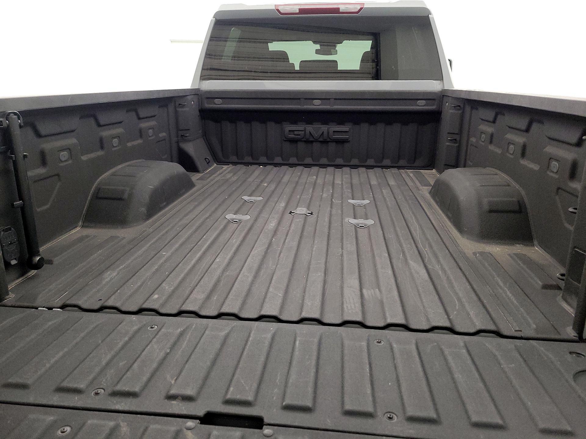 Thumbnail: 2024 GMC Sierra 2500 - 18