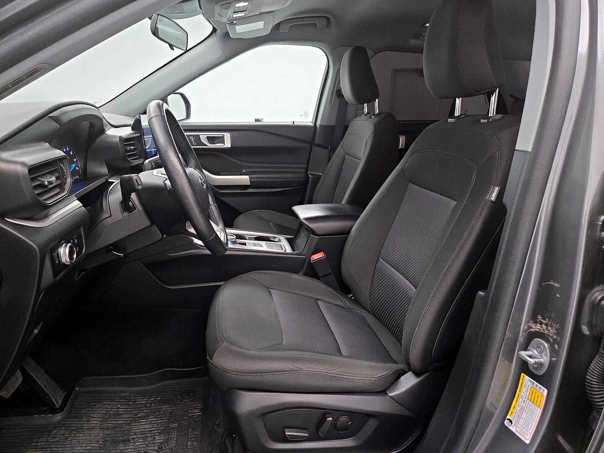 Thumbnail: 2023 Ford Explorer - 11