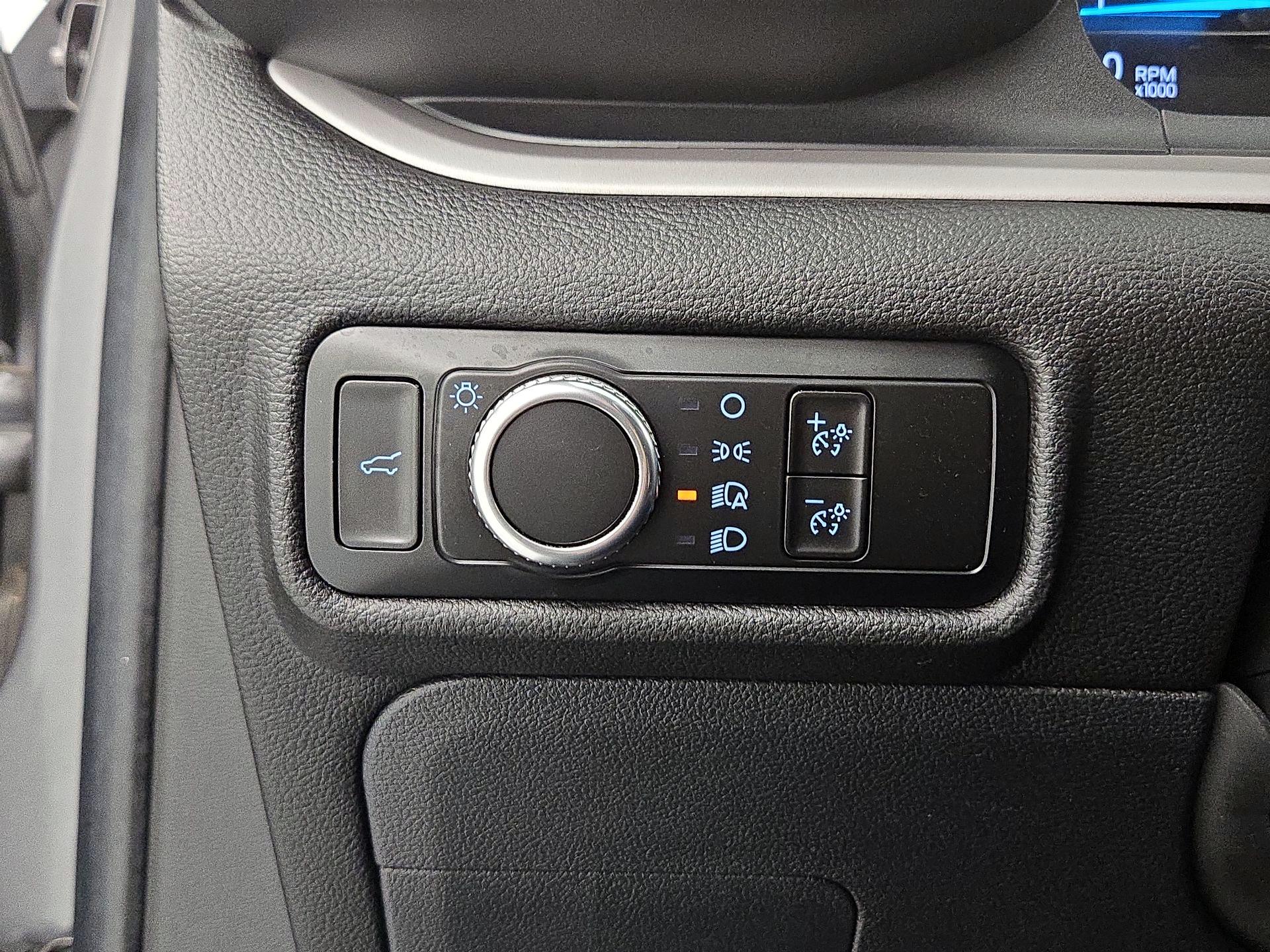 Thumbnail: 2023 Ford Explorer - 13