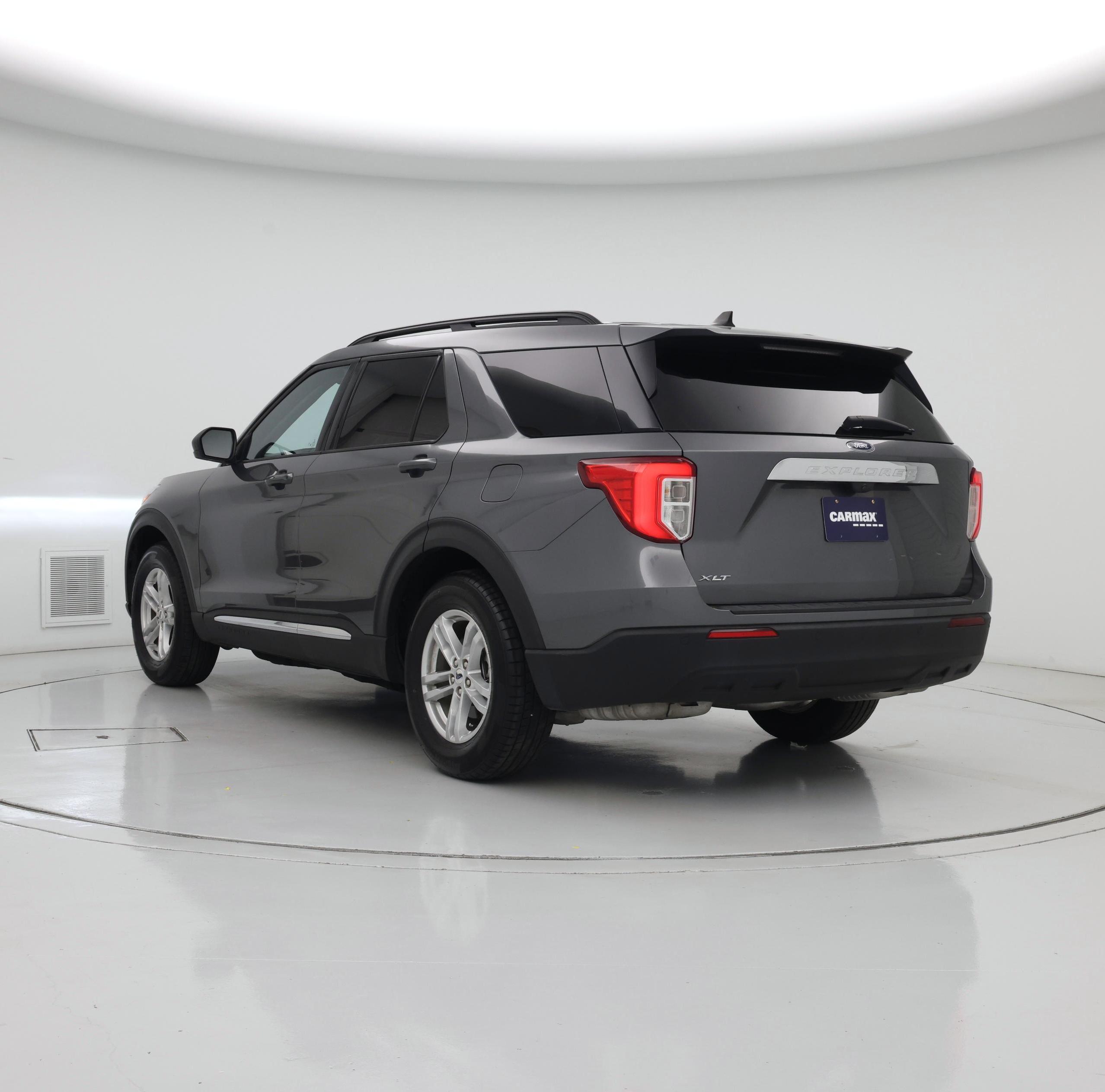 Thumbnail: 2023 Ford Explorer - 2