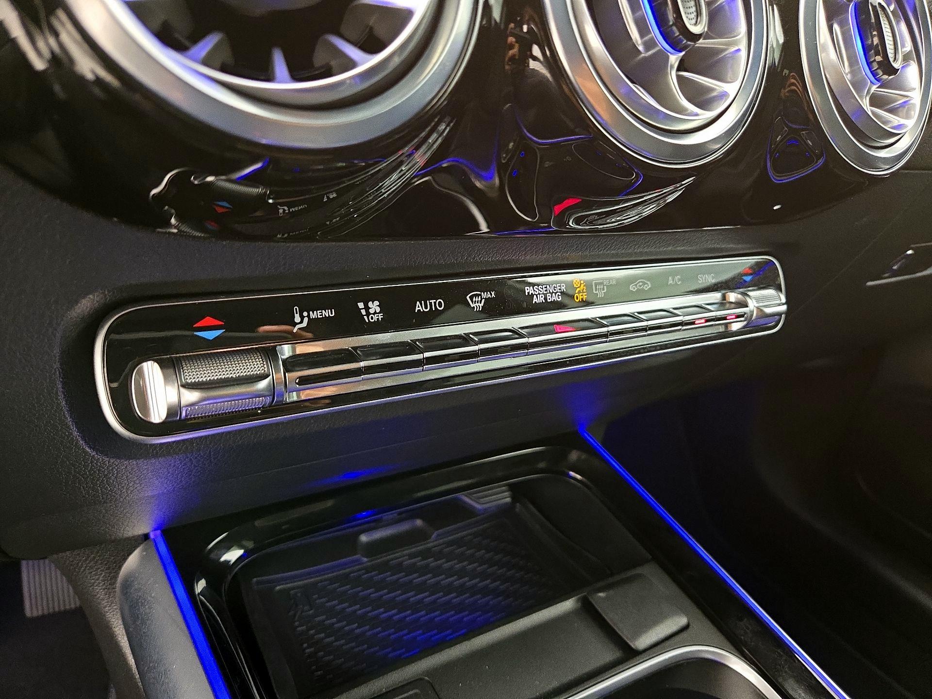 Thumbnail: 2025 Mercedes-Benz GLA - 16