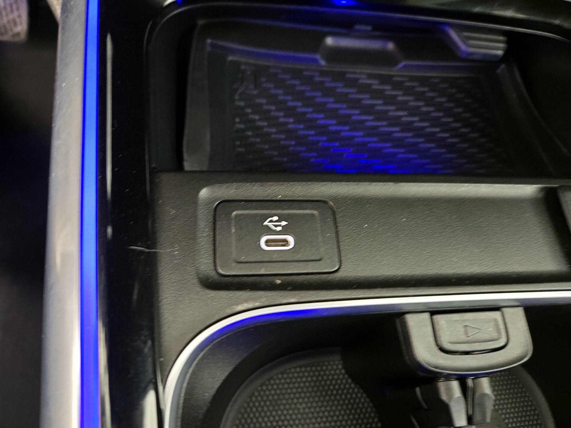 Thumbnail: 2025 Mercedes-Benz GLA - 18