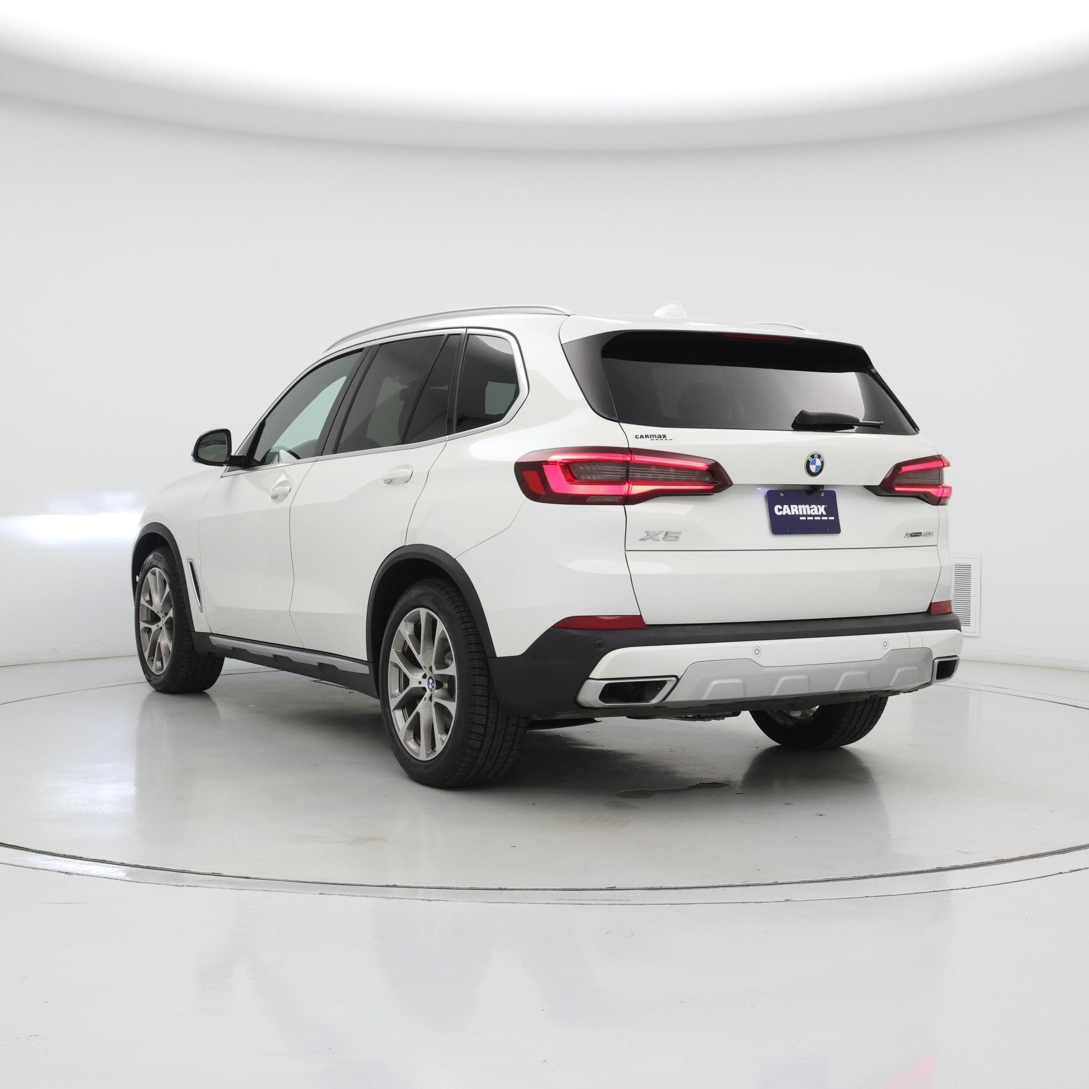 Thumbnail: 2021 BMW X5 - 2