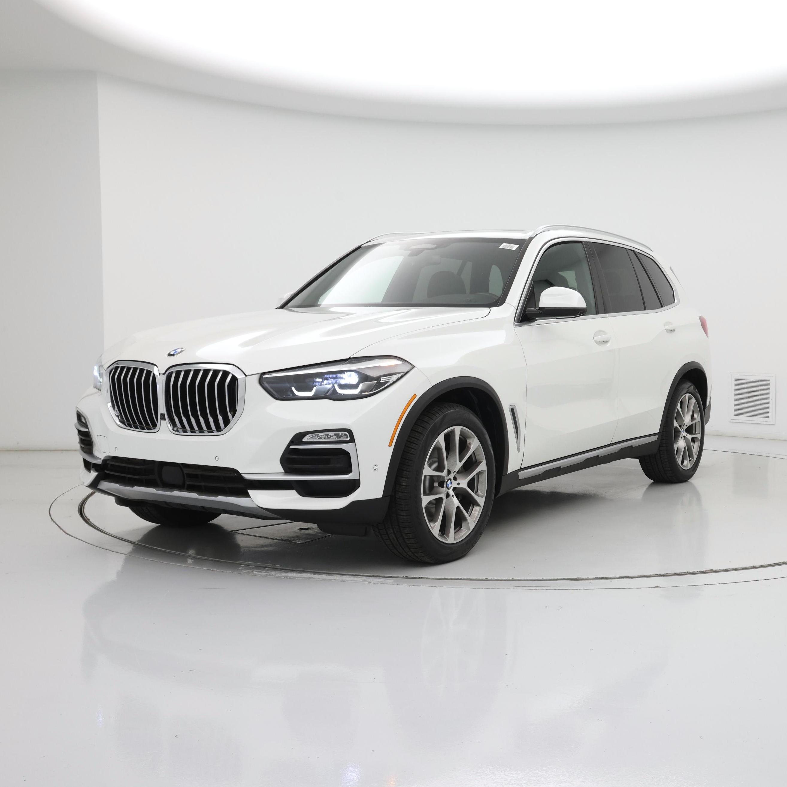 Thumbnail: 2021 BMW X5 - 4