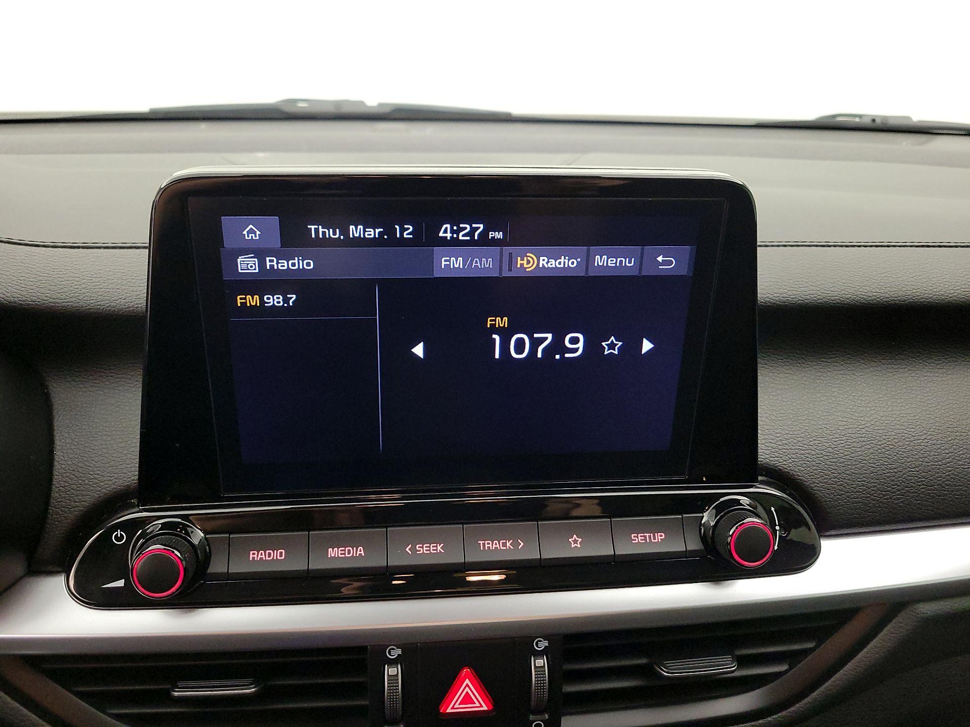 Thumbnail: 2022 Kia Forte - 15