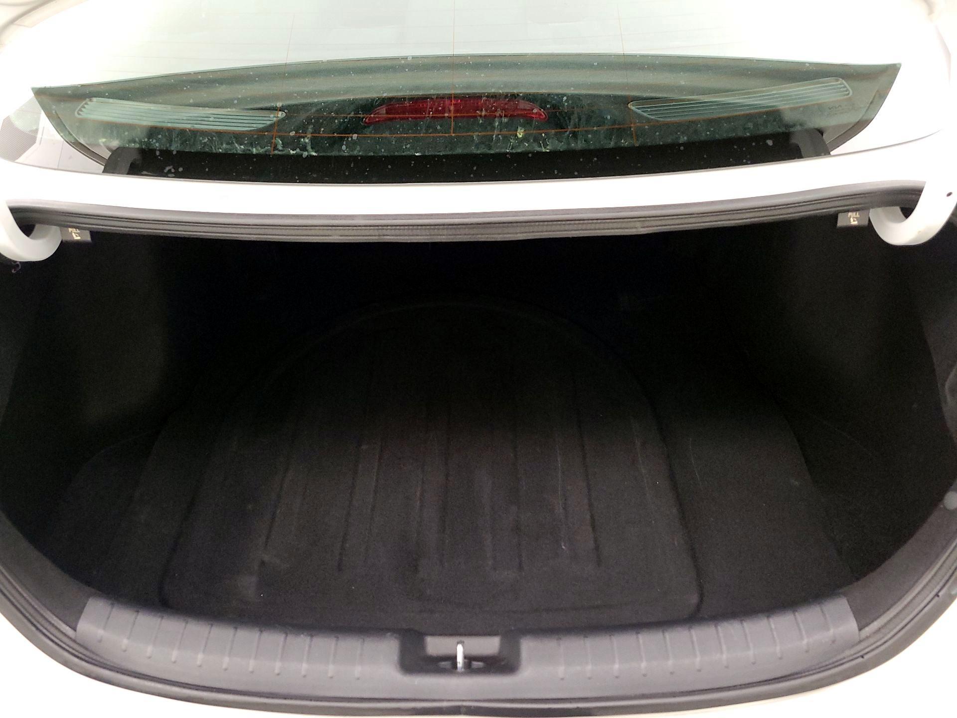 Thumbnail: 2022 Kia Forte - 20